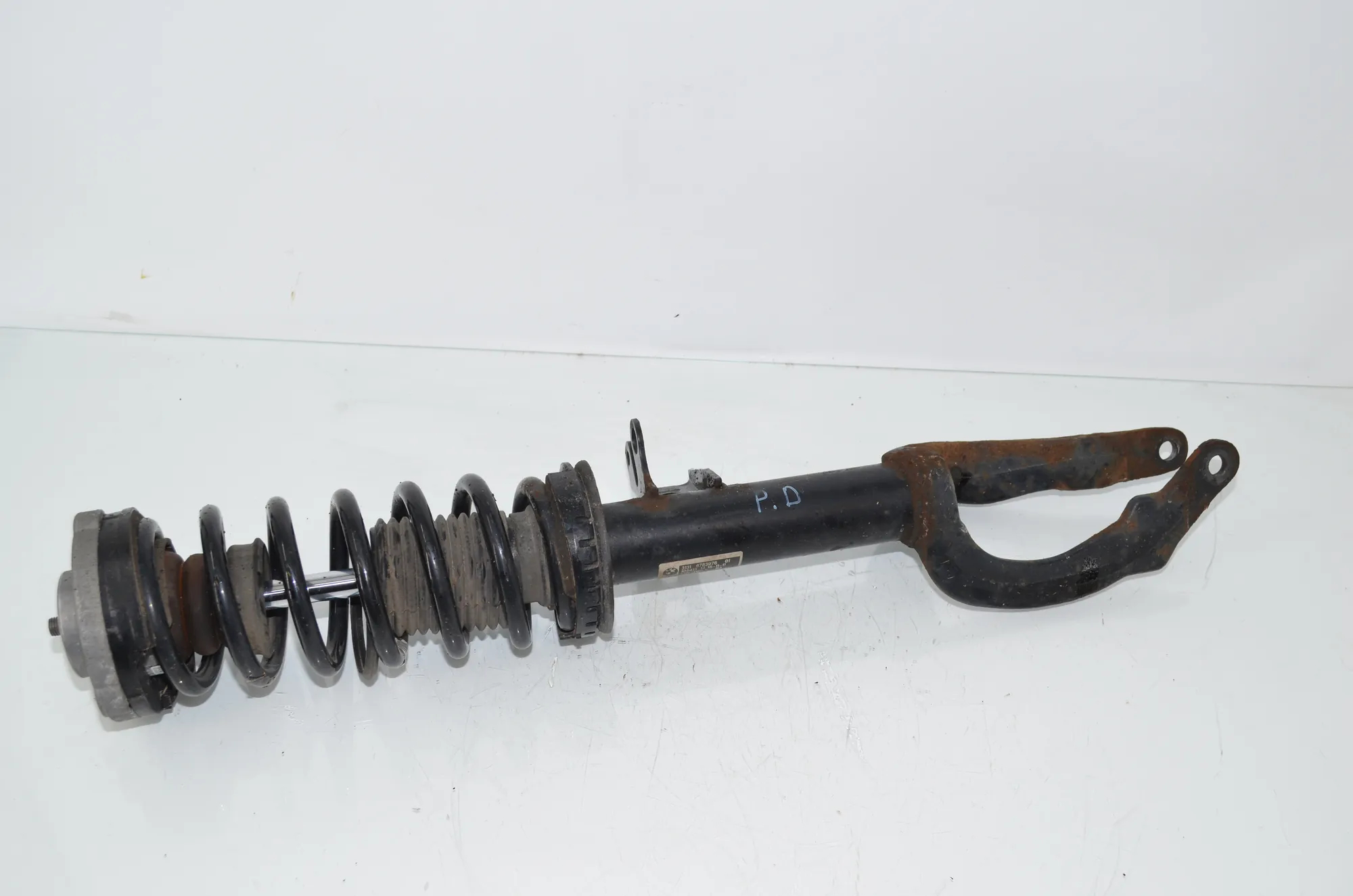 Front Right Shock Absorber – OEM 6783976 · BMW 5 Touring (F11) 530 d xDrive 2011