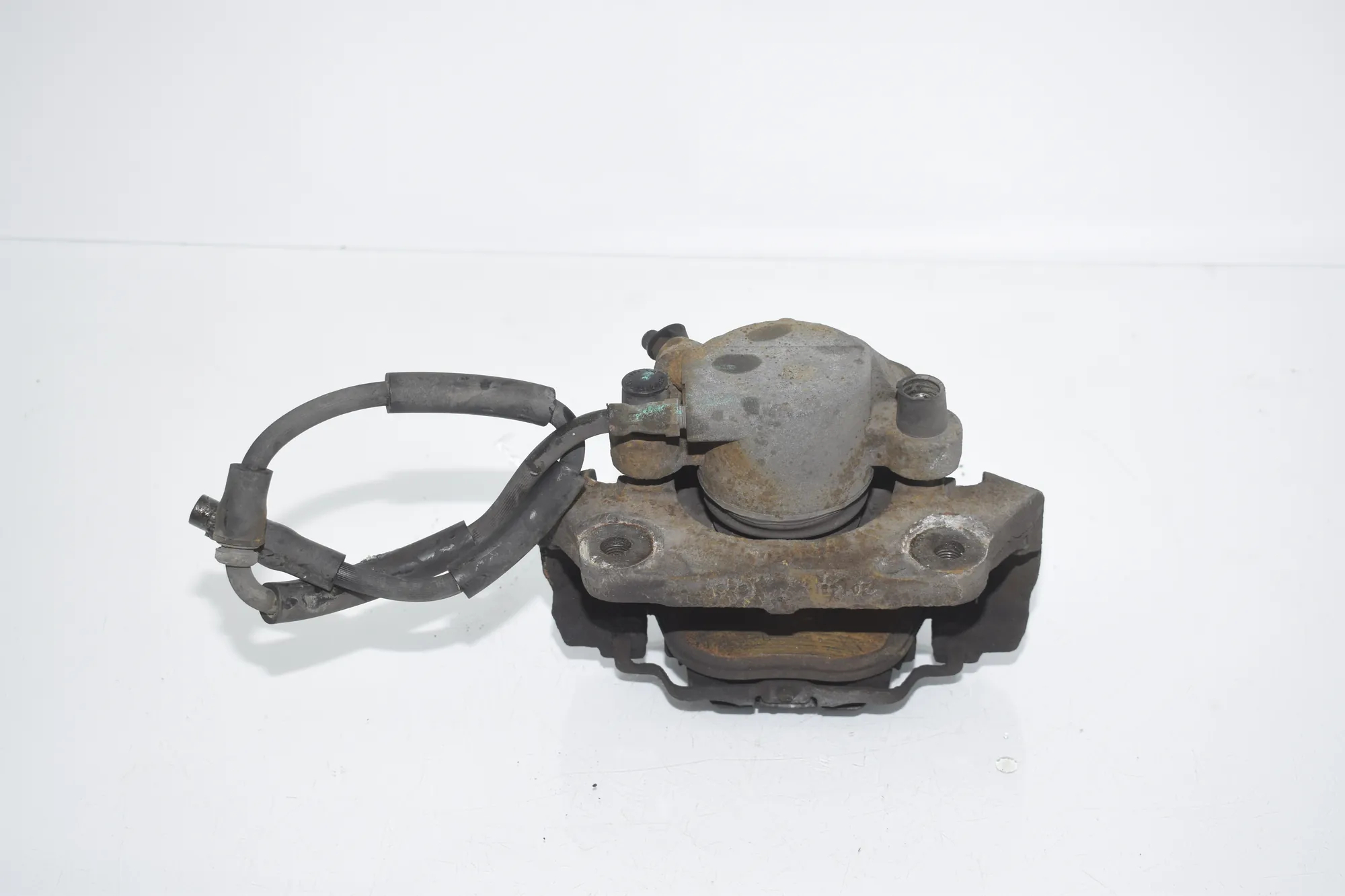 Front Right Brake Caliper – OEM 6776784 · BMW X5 (E70) xDrive 30 d 2010 – 3