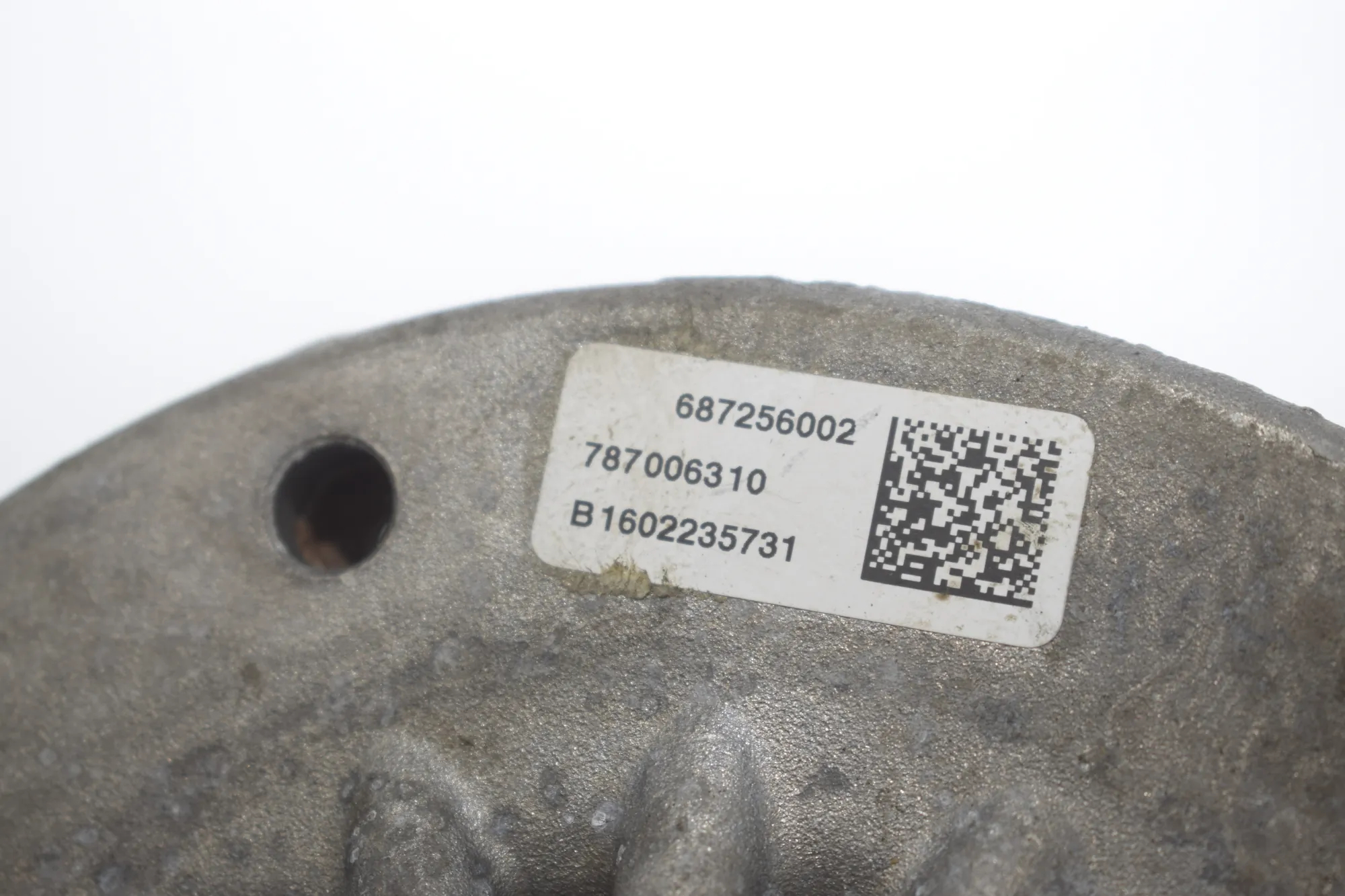 Front Left Shock Absorber Bracket – OEM 6872560 · BMW 2 Active Tourer (F45) 218 i 2016 – 4