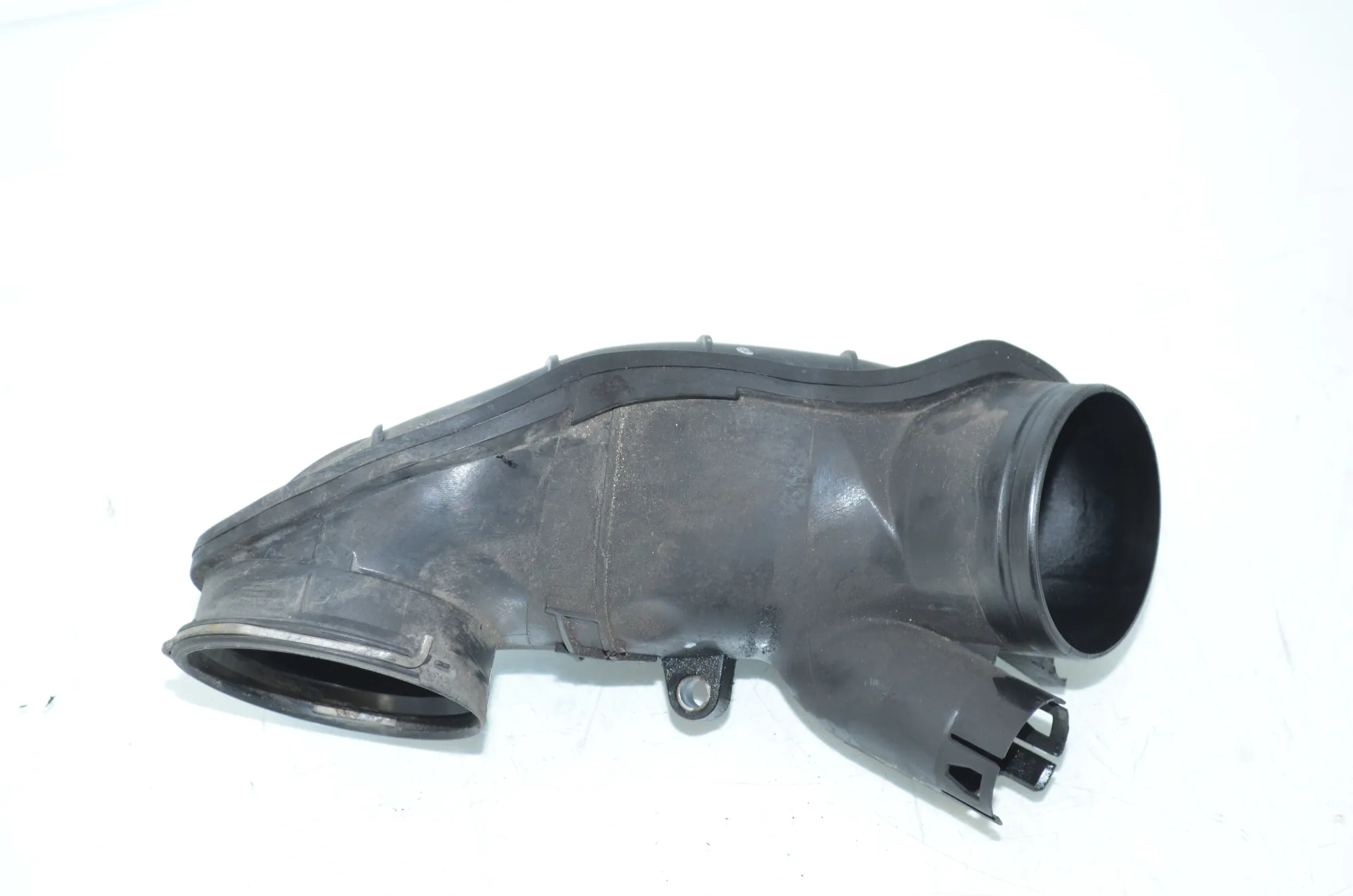 Air Intake Tube – OEM 7812059 · BMW X5 (E70) xDrive 30 d 2010 – 4