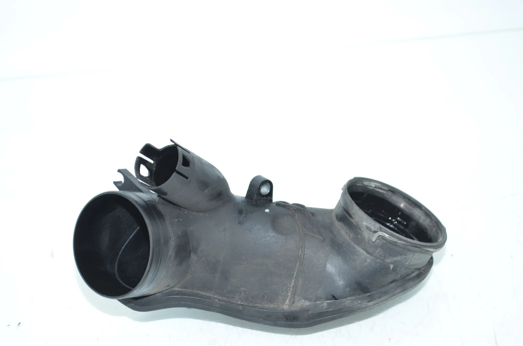 Air Intake Tube – OEM 7812059 · BMW X5 (E70) xDrive 30 d 2010 – 3