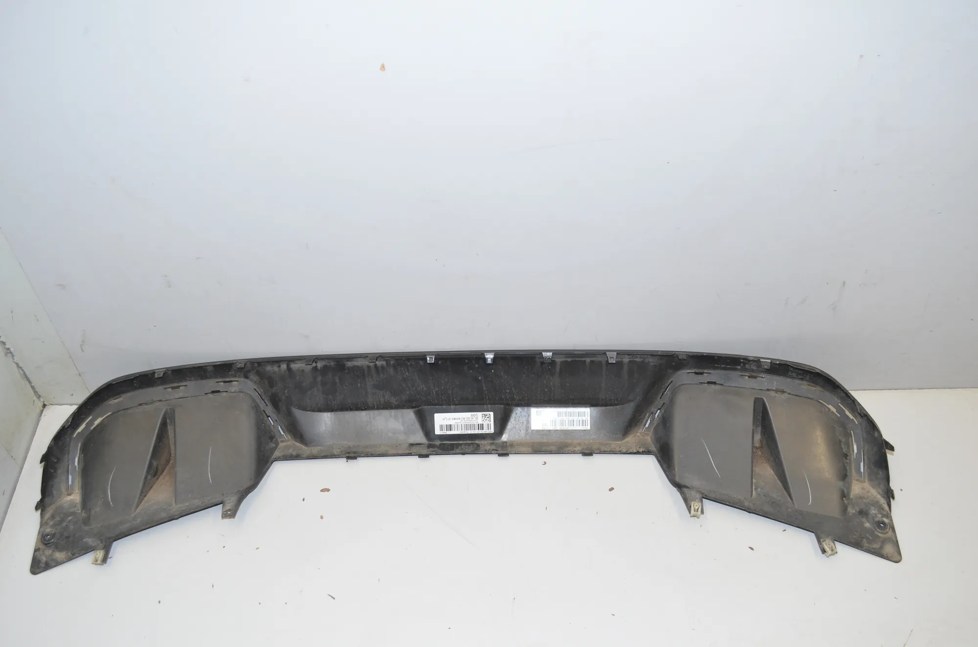 Rear Bumper Lower Diffuser – OEM 8737066 · BMW i4 (G26) (2022 - -) eDrive35 2023 – 3