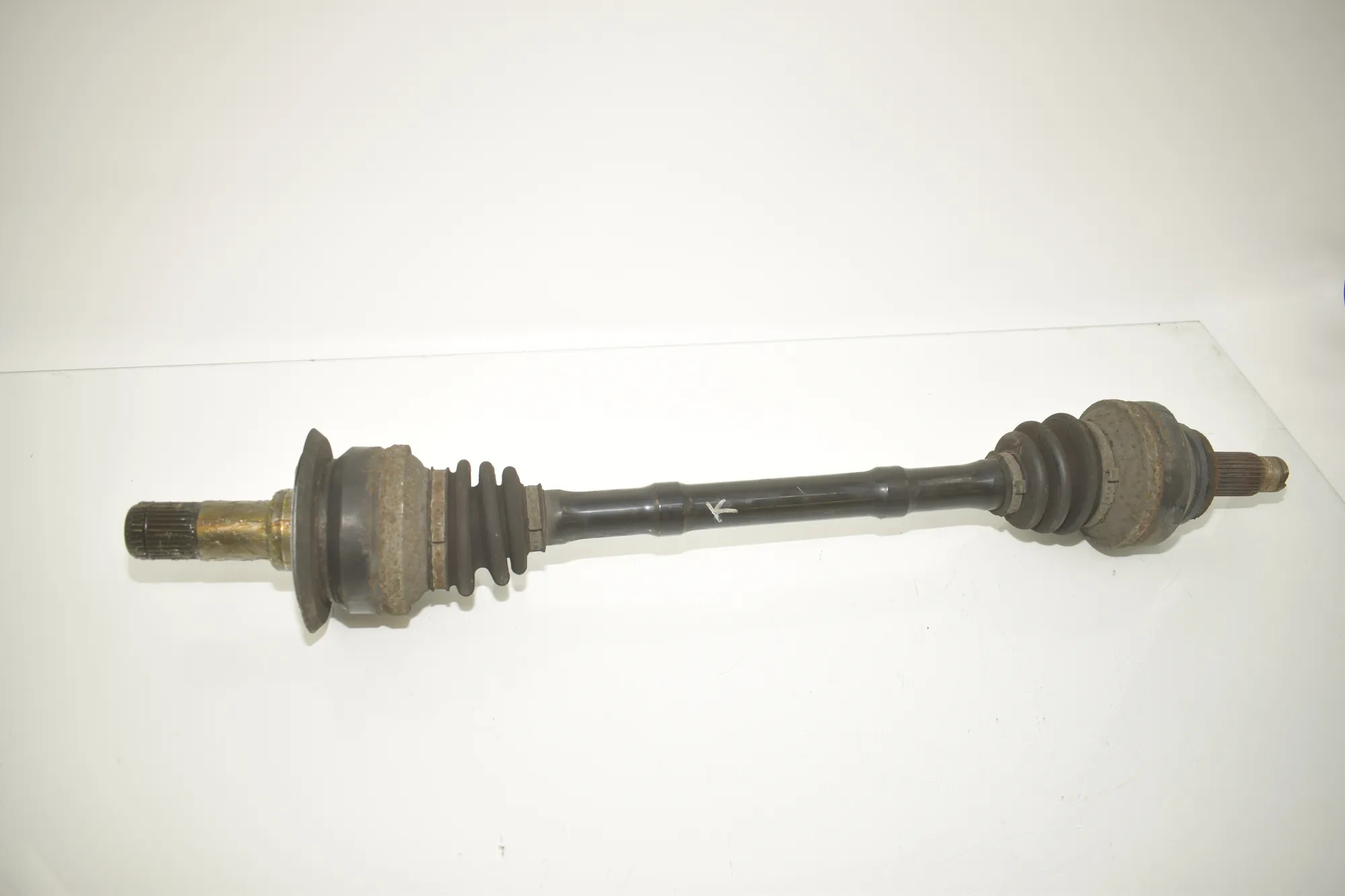 Rear Left Driveshaft – OEM 7612941 · BMW 5 Touring (F11) M 550 d xDrive 2016 – 2
