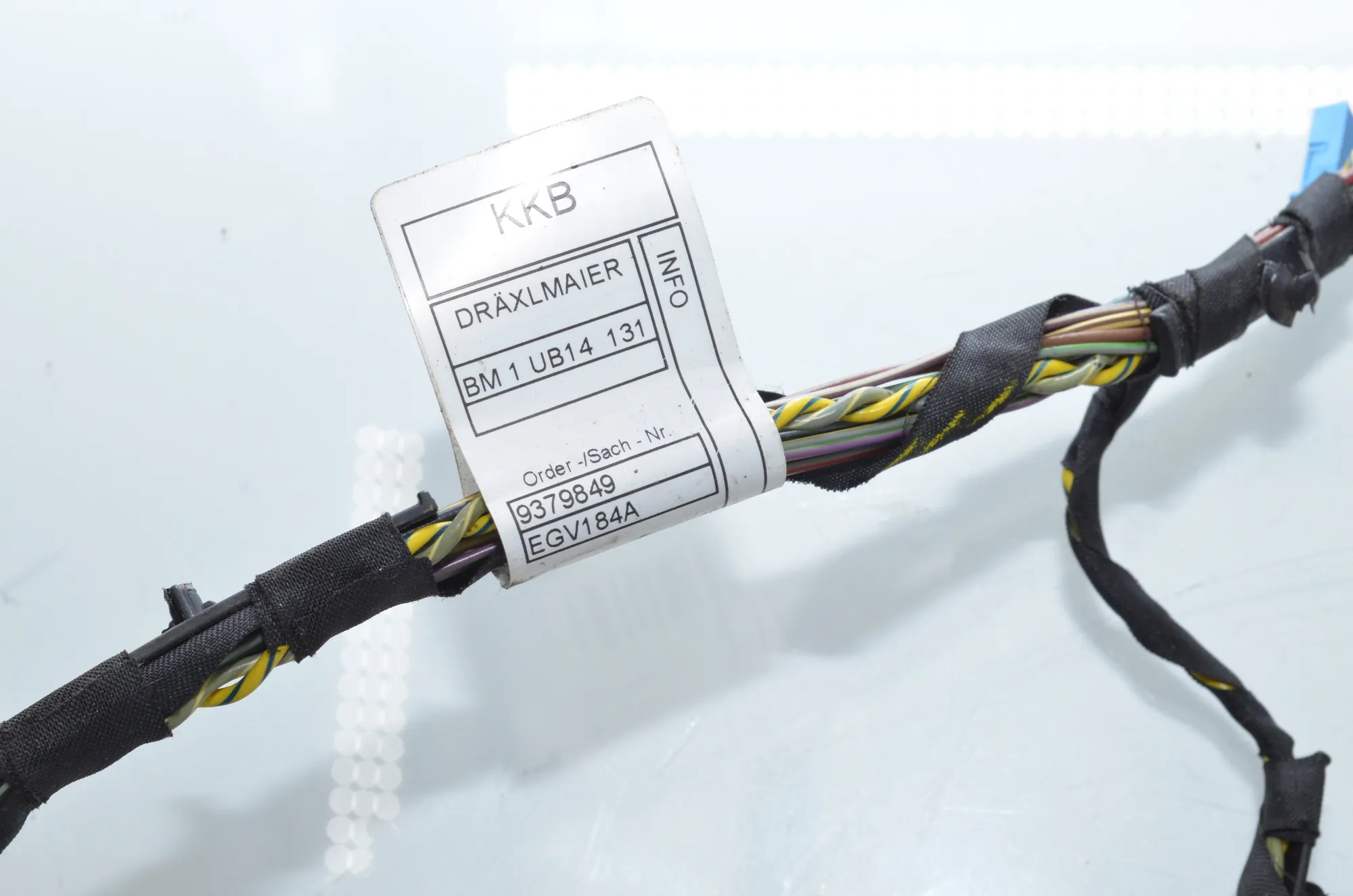 Rear Right Door Wiring – OEM 9379849 · BMW X3 (F25) xDrive 20 d 2017 – 4
