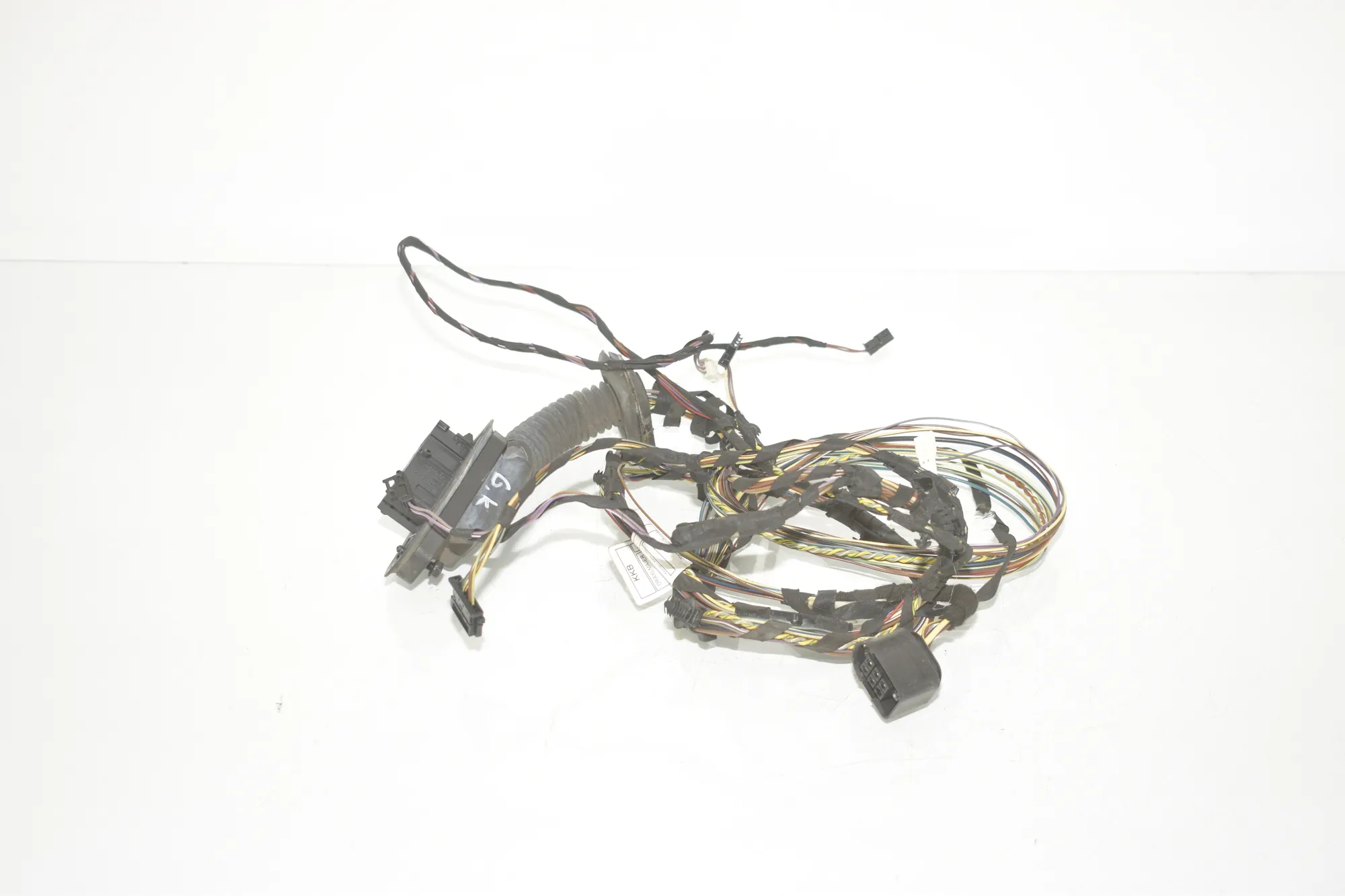 Rear Left Door Wiring – OEM 9379848 · BMW X3 (F25) xDrive 20 d 2017 – 2
