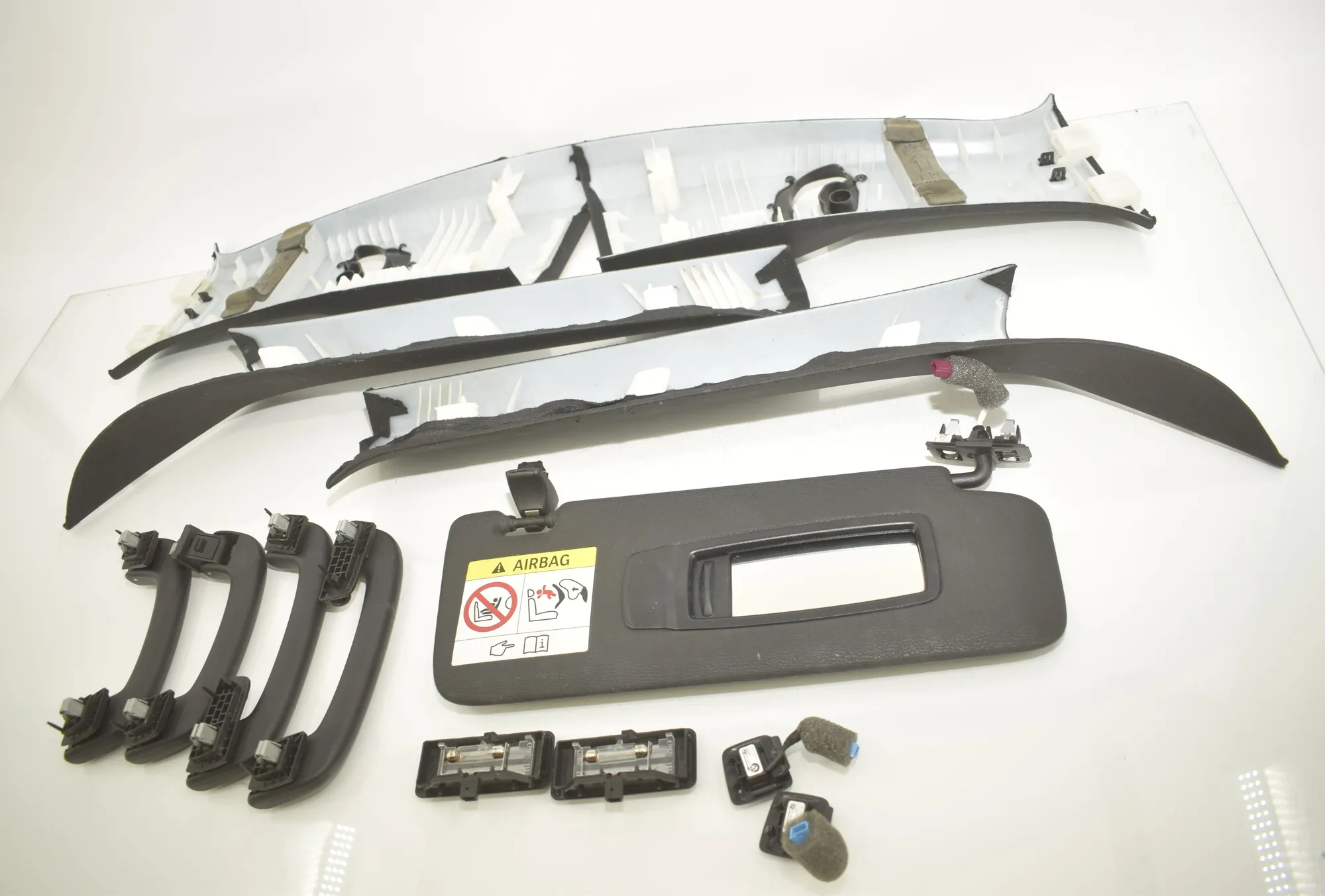 Interior Side Pillars Trim Kit – OEM 9263744 · BMW X3 (F25) xDrive 20 d 2017 – 9
