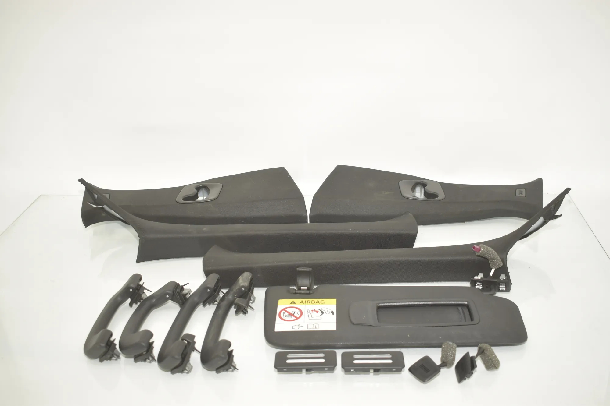 Interior Side Pillars Trim Kit – OEM 9263744 · BMW X3 (F25) xDrive 20 d 2017 – 3