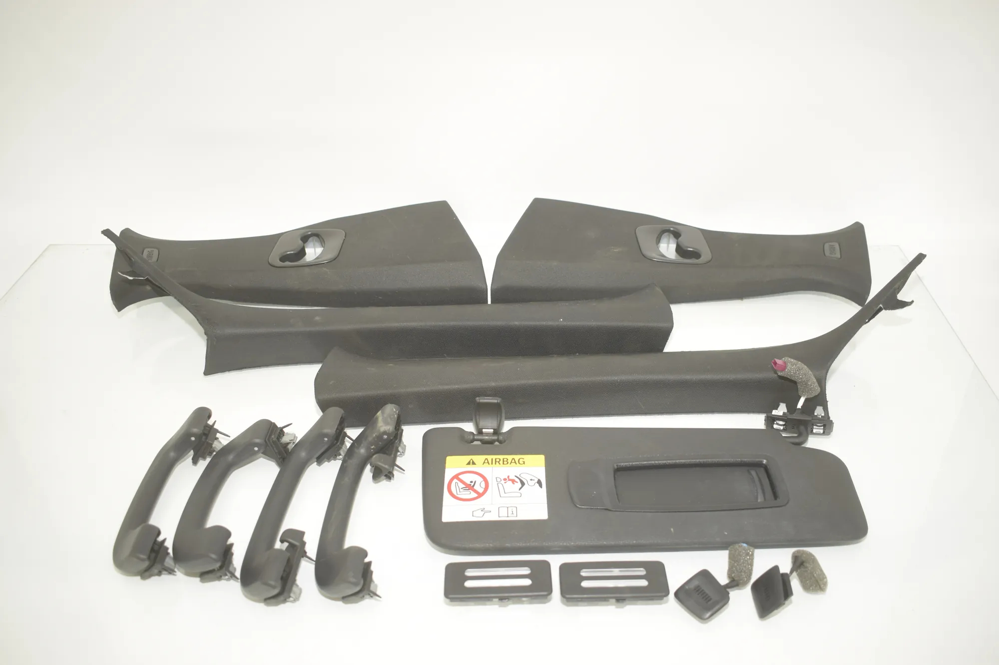 Interior Side Pillars Trim Kit – OEM 9263744 · BMW X3 (F25) xDrive 20 d 2017 – 4