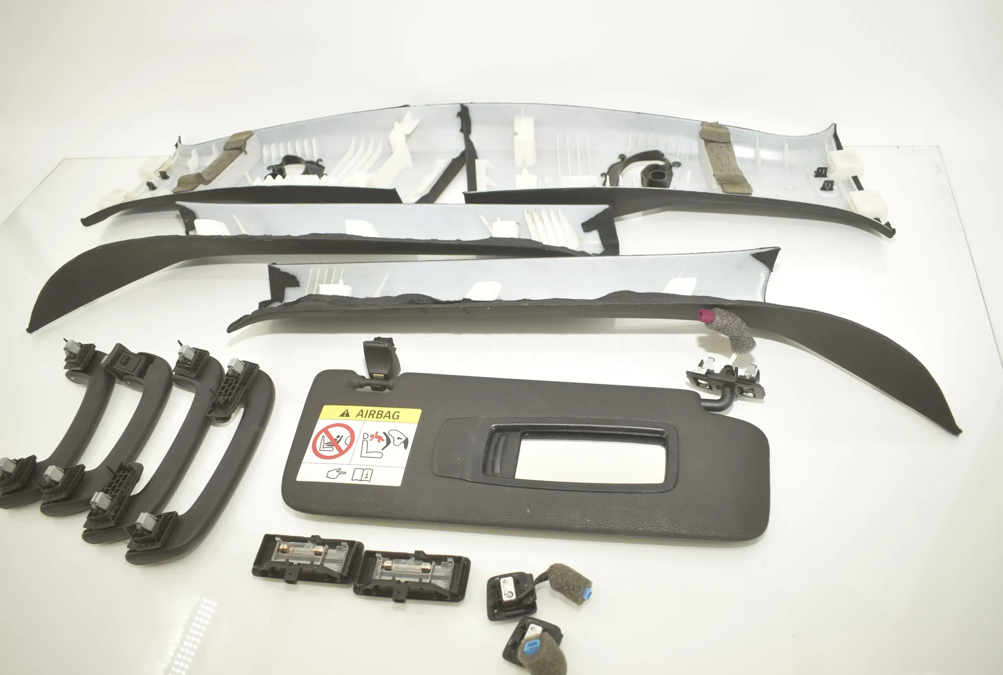 Interior Side Pillars Trim Kit – OEM 9263744 · BMW X3 (F25) xDrive 20 d 2017 – 8
