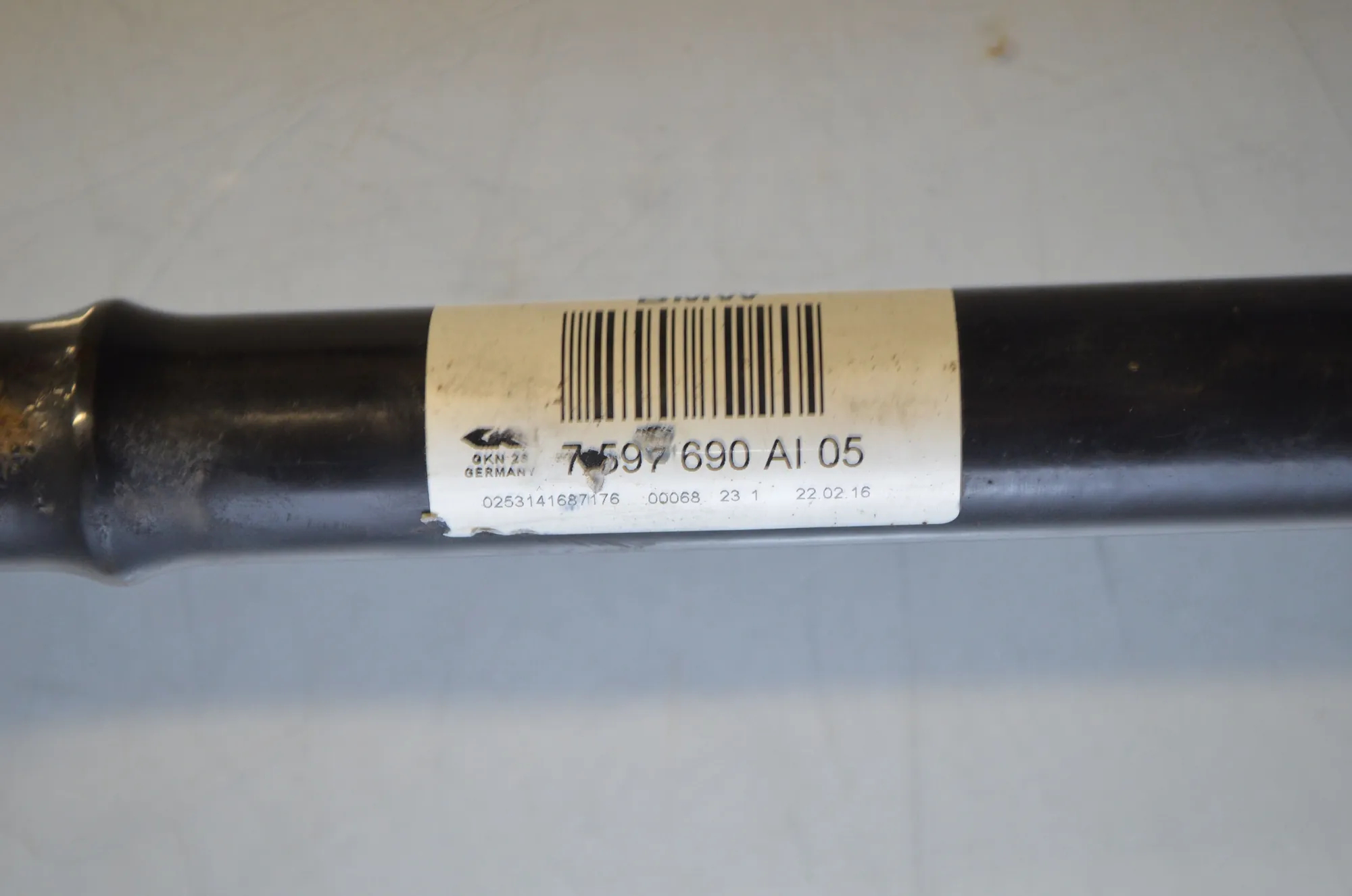 Rear Right Driveshaft – OEM 7597690 · BMW 3 Touring (F31) 330 d 2016 – 4