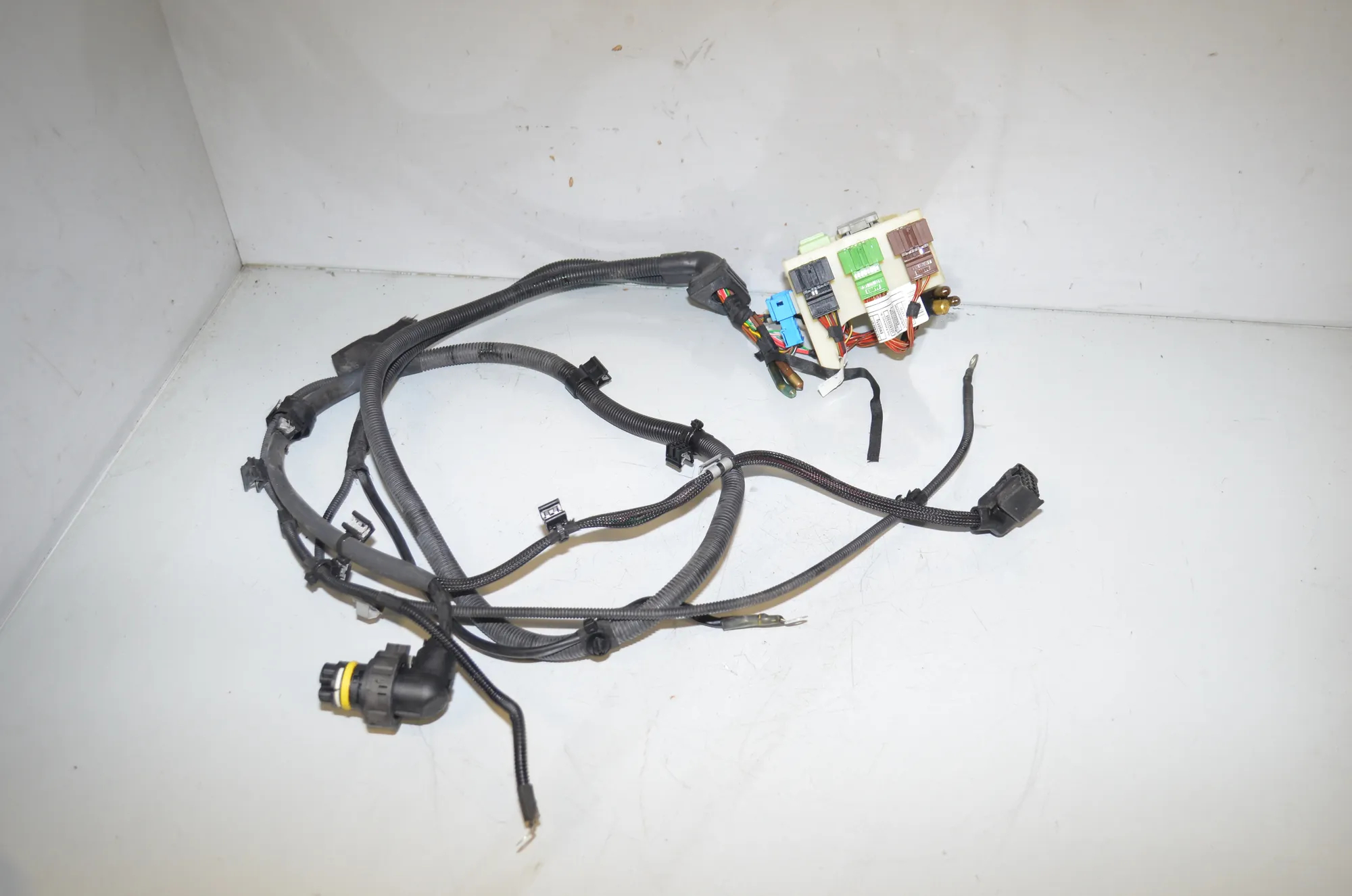 Engine Cable Harness – OEM 8570442 · BMW X3 (F25) xDrive 20 d 2017 – 3