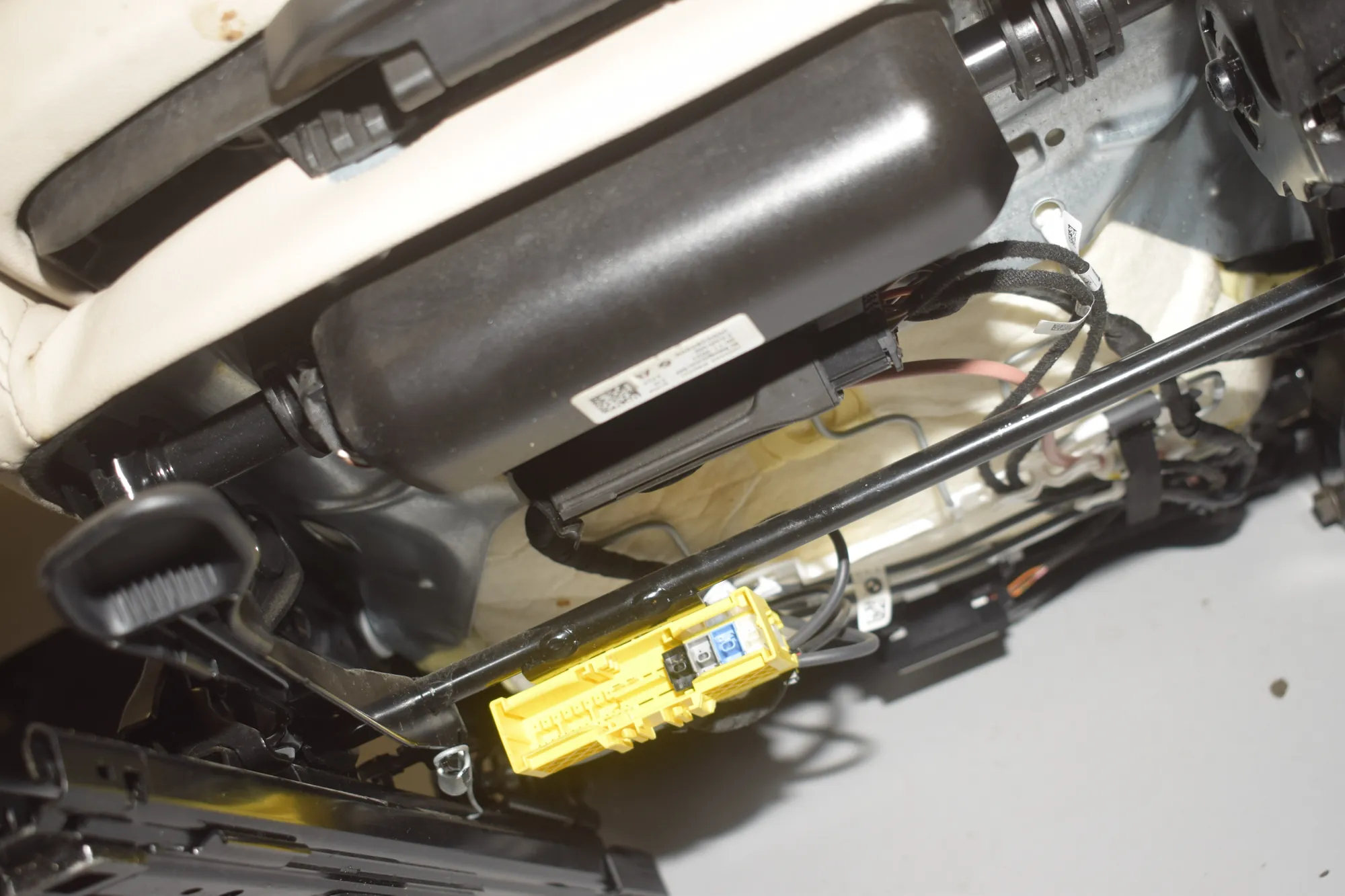 Seat set – OEM 0000000 · BMW 2 Active Tourer (U06) (2021 - -) 218d 2022 – 16