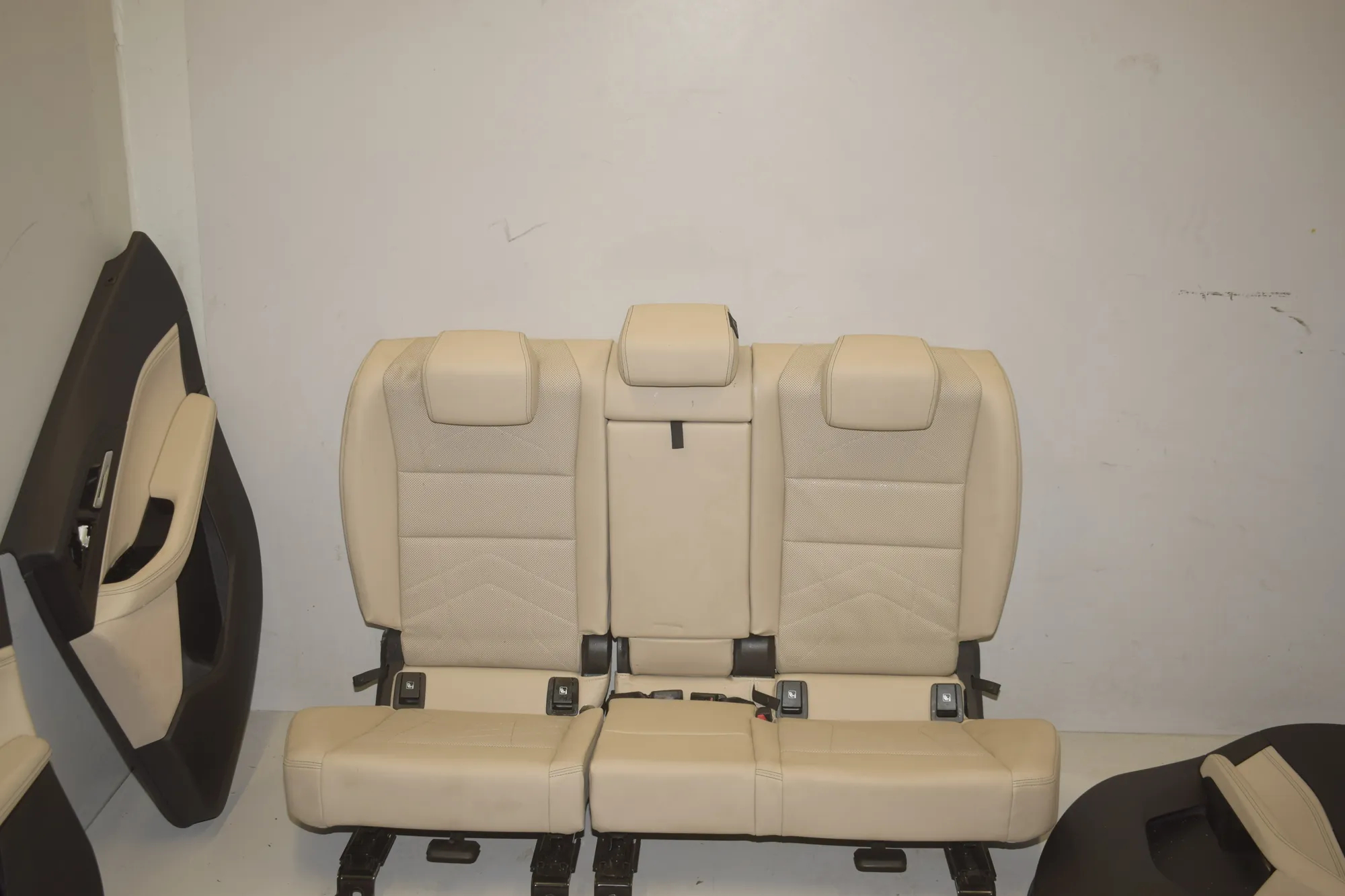 Seat set – OEM 0000000 · BMW 2 Active Tourer (U06) (2021 - -) 218d 2022 – 2