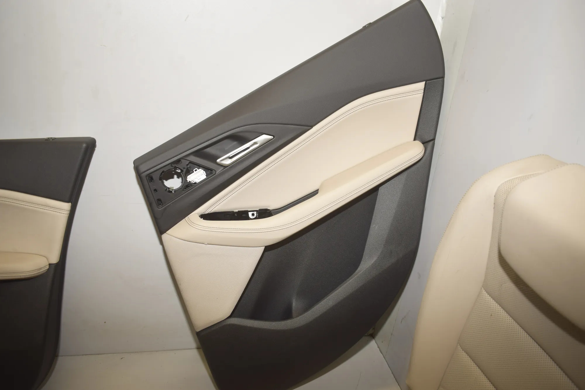 Seat set – OEM 0000000 · BMW 2 Active Tourer (U06) (2021 - -) 218d 2022 – 10