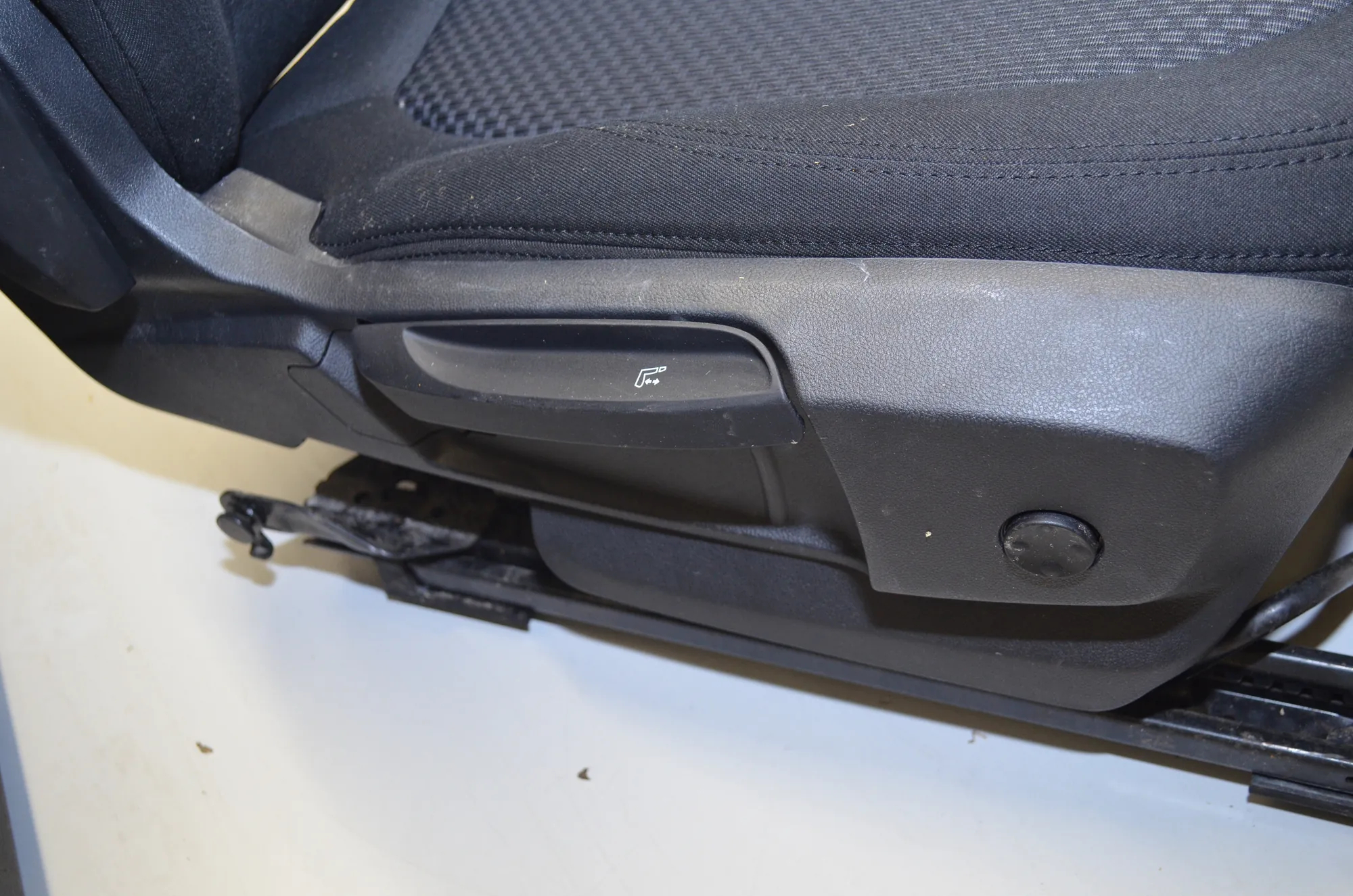 Seat set – OEM 000 · BMW 2 Gran Tourer (F46) 218 d xDrive 2017 – 13