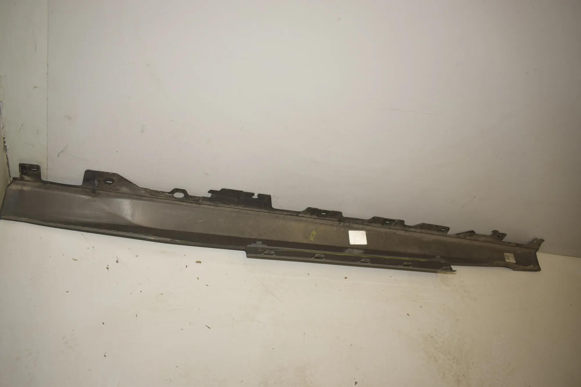 Right Side Plastic Sideskirt Cover – OEM 8495042 · BMW 2 Coupe (G42, G87) BMW 2 Coupe (G42, G87) 218 i 2022 – 3