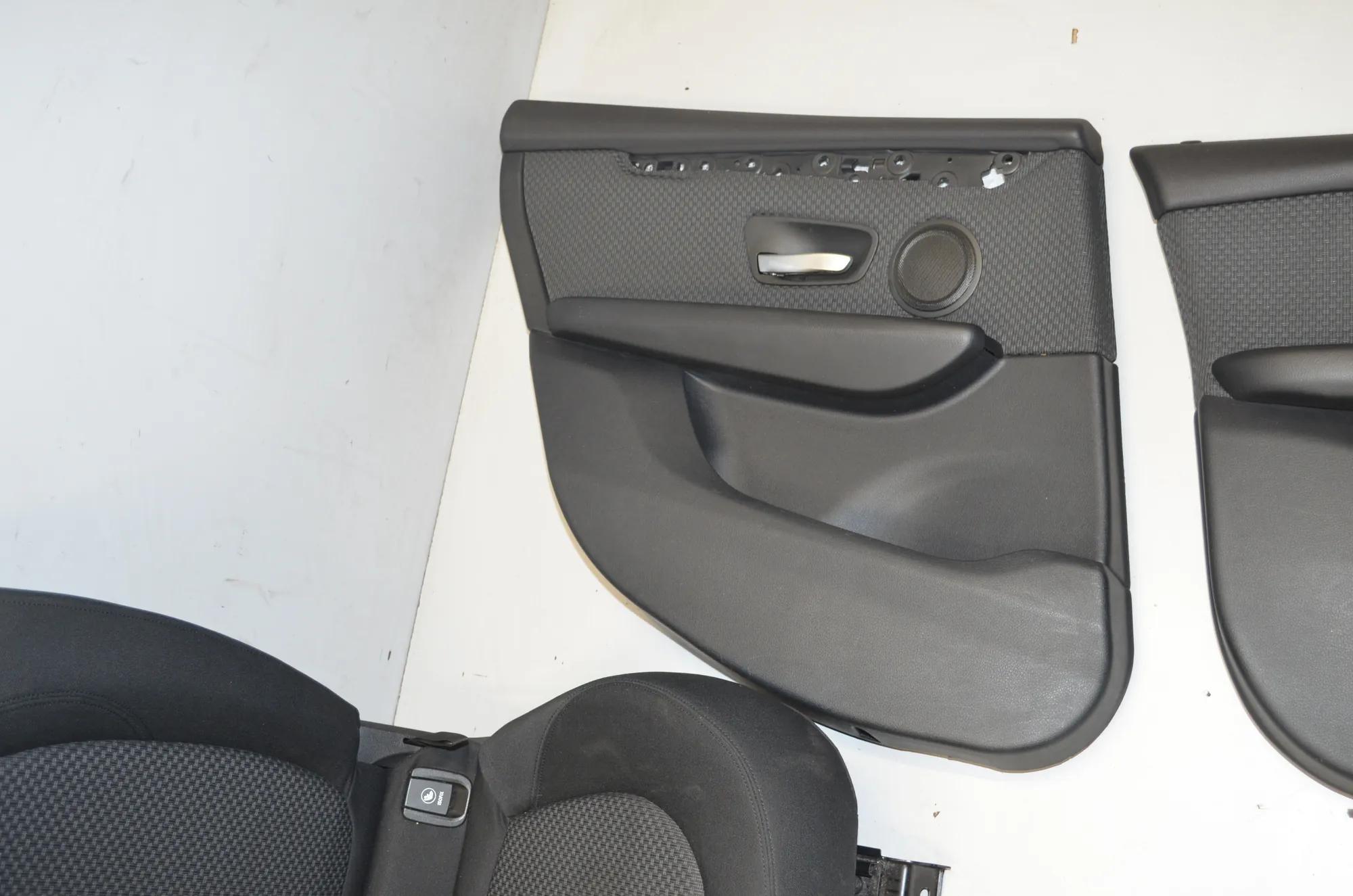 Seat set – OEM 000 · BMW 2 Active Tourer (F45) 216 d 2014 – 8
