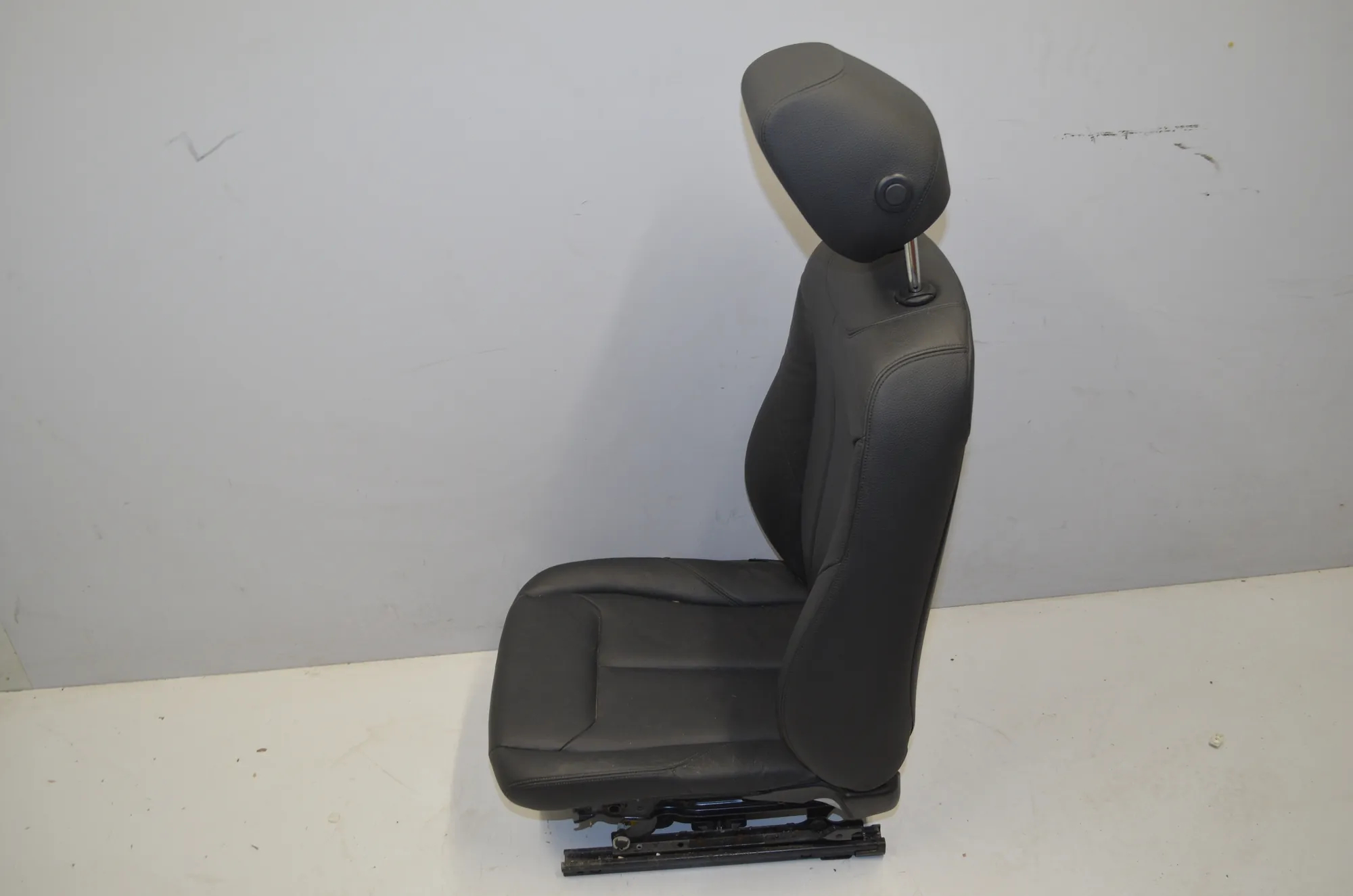 Front Right Seat – OEM 000 · BMW 4 Gran Coupe (F36) 430 d 2018 – 4