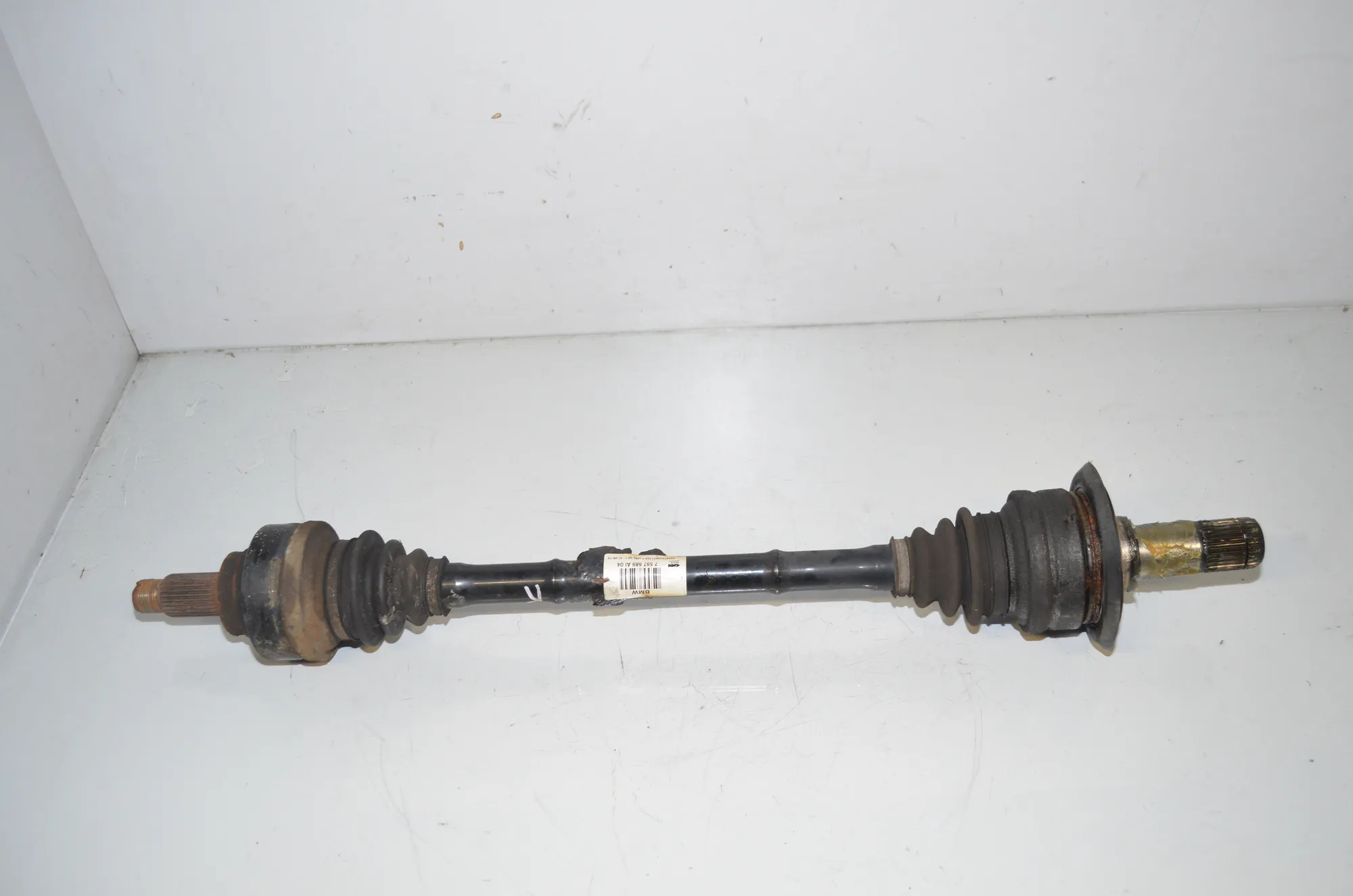 Rear Left Driveshaft – OEM 7597689 · BMW 3 Touring (F31) 330 d 2013