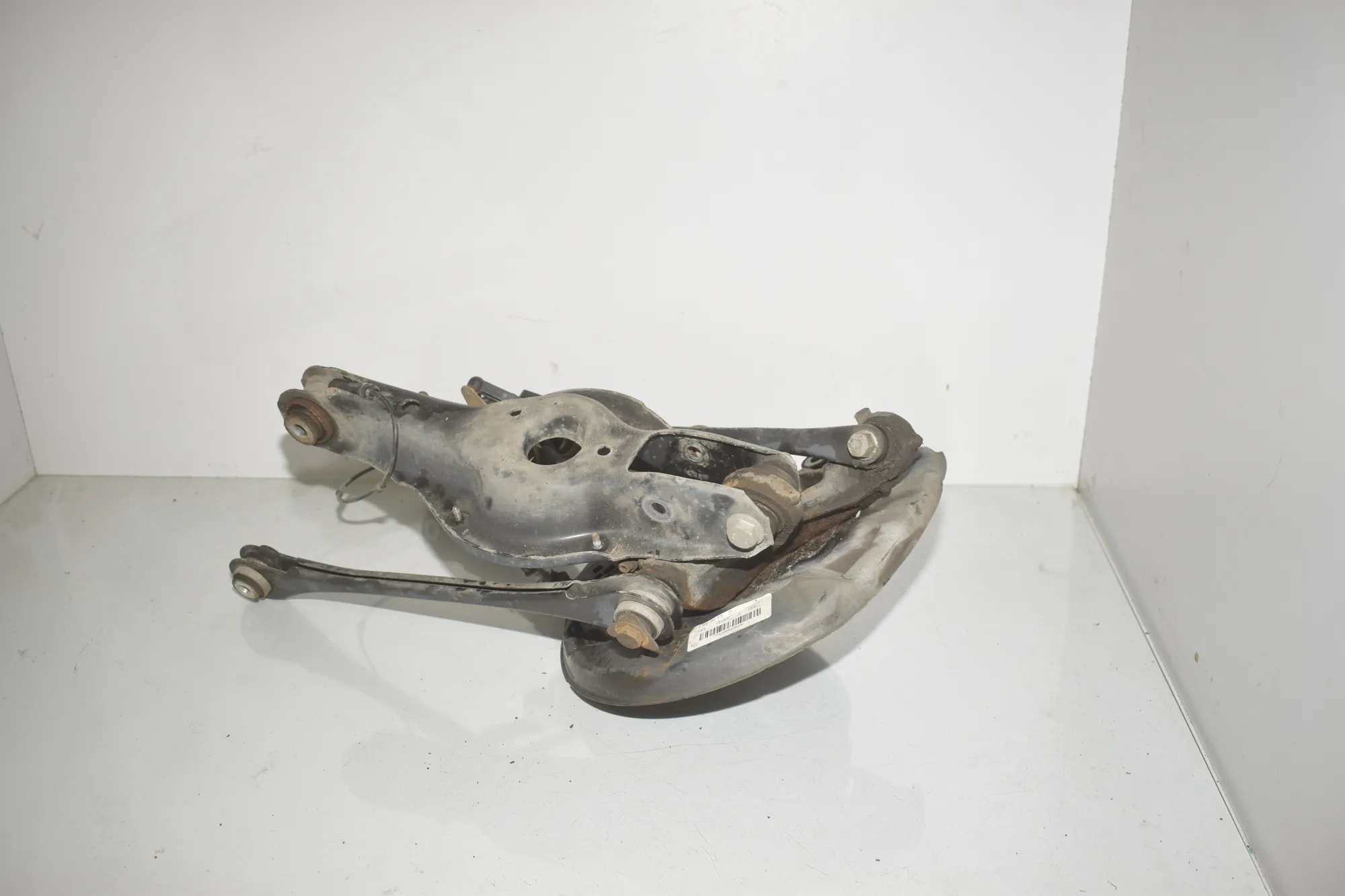 Rear Left Wheel Hub Spindle – OEM 6925600 · BMW 3 Touring (F31) 330 d 2013 – 2