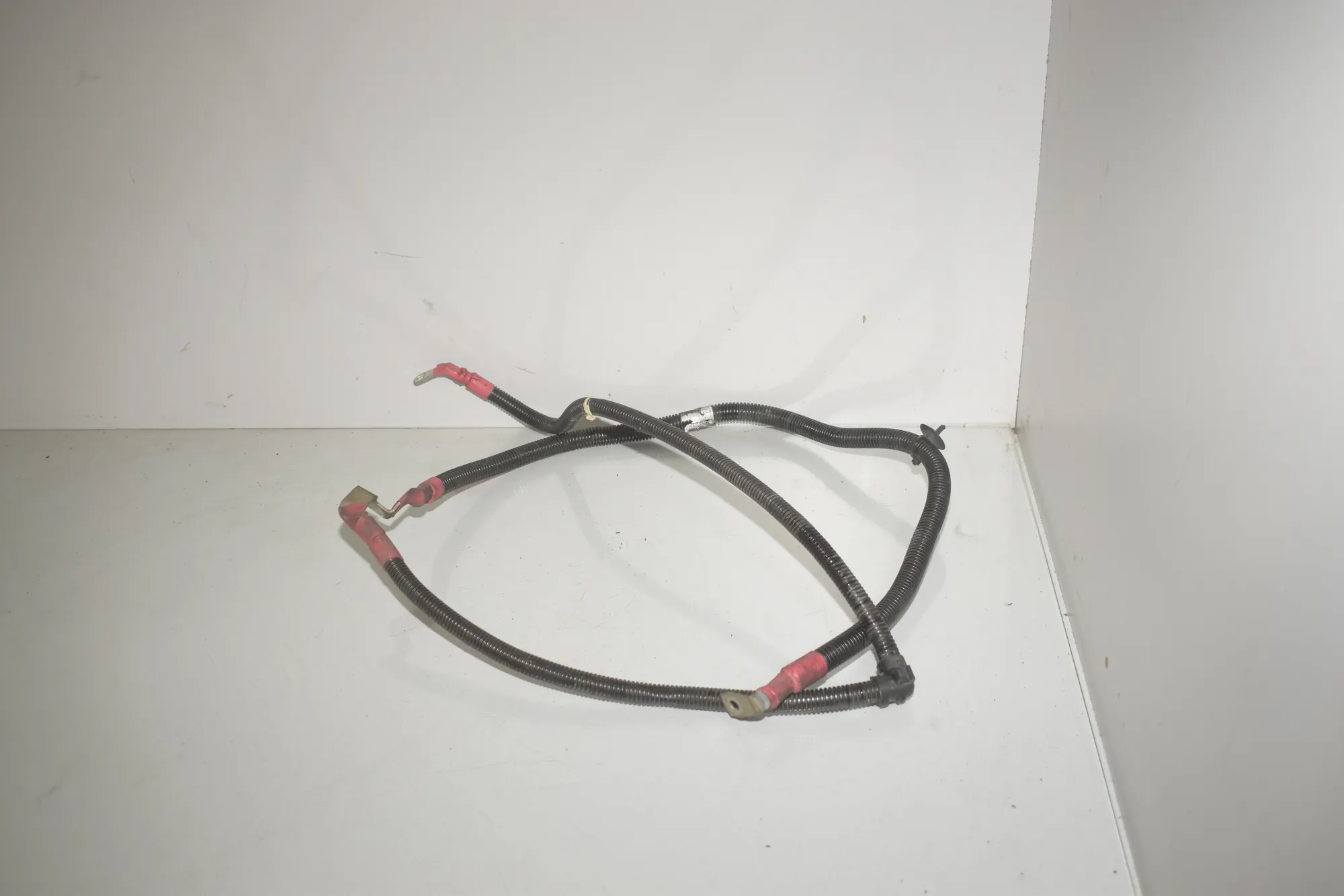 Positive Battery Cable – OEM 8515494 · BMW 5 Touring (F11) 530 d xDrive 2011 – 2