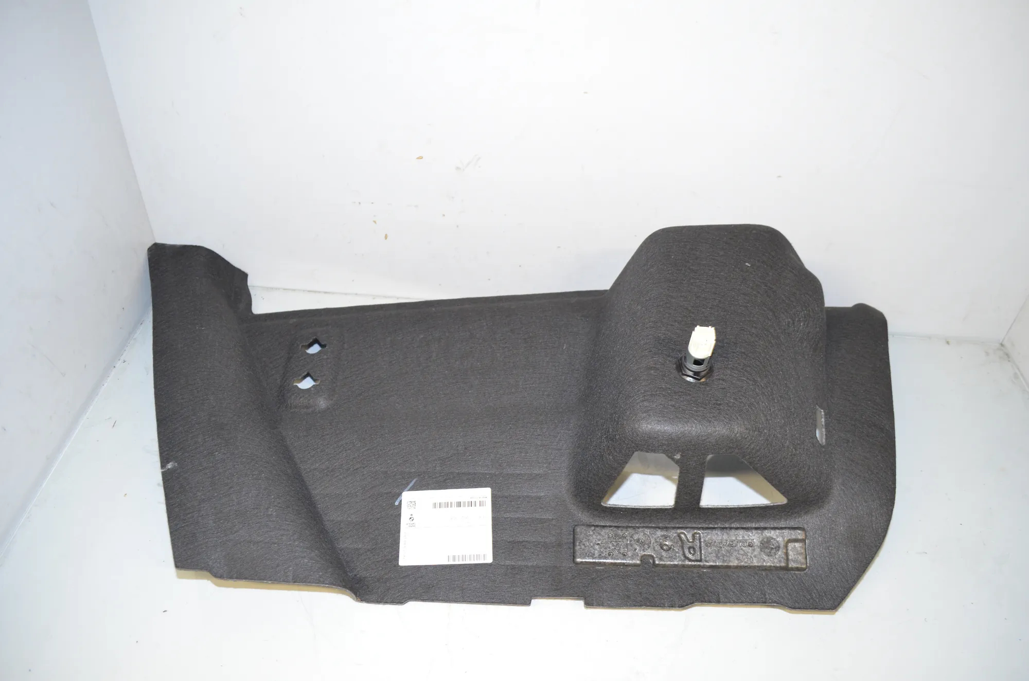 Left Side Trunk Trim – OEM 7952308 · BMW 2 Active Tourer (U06) (2021 - -) 218d 2022 – 4