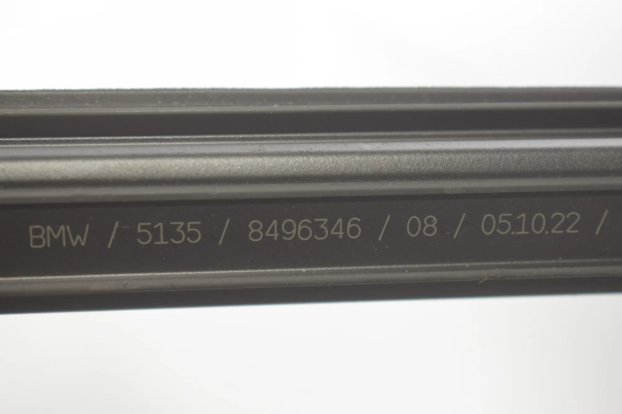 Rear Right Door Window Strip – OEM 8496346 · BMW 2 Active Tourer (U06) (2021 - -) 218d 2022 – 4