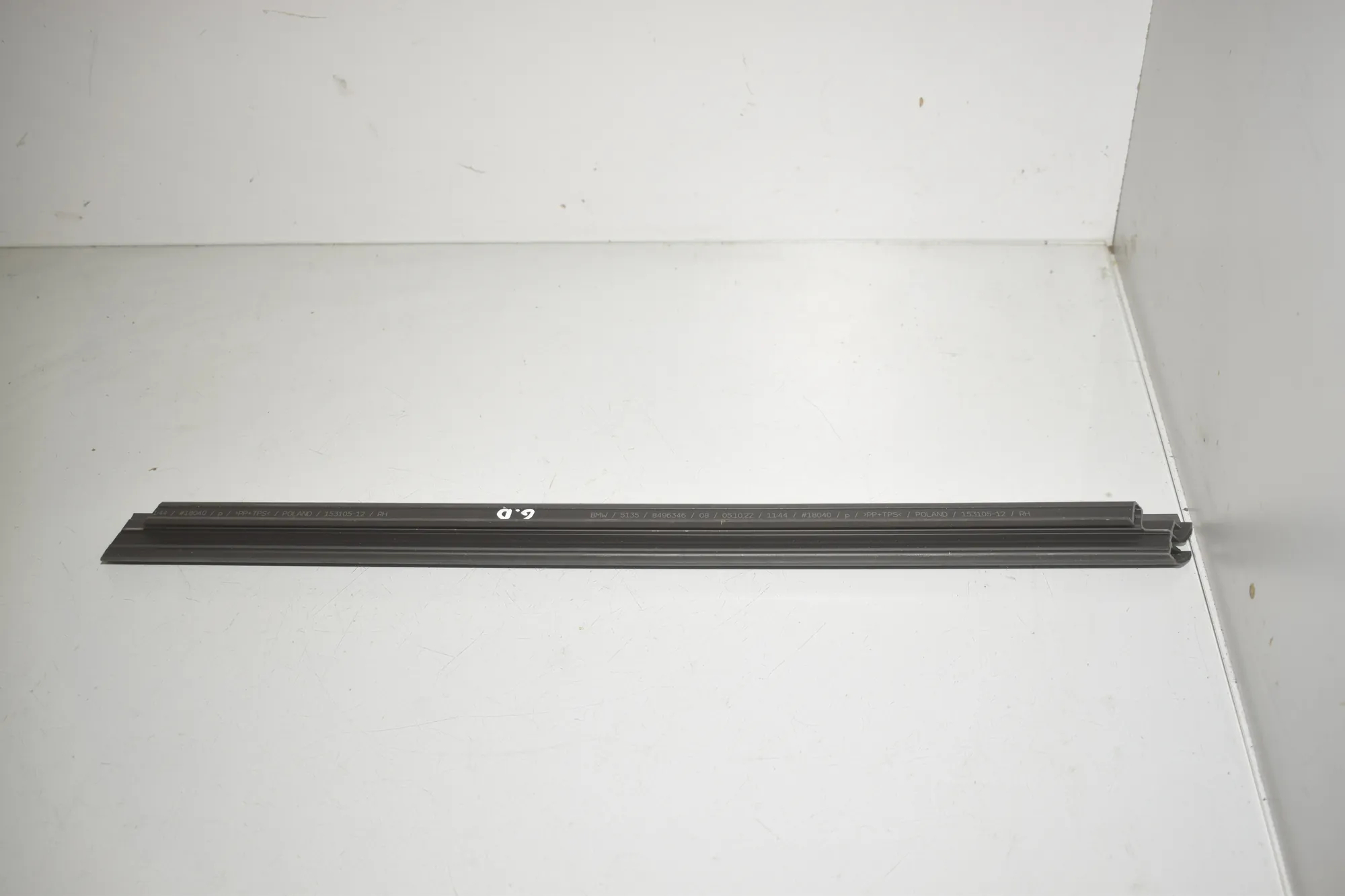 Rear Right Door Window Strip – OEM 8496346 · BMW 2 Active Tourer (U06) (2021 - -) 218d 2022 – 3