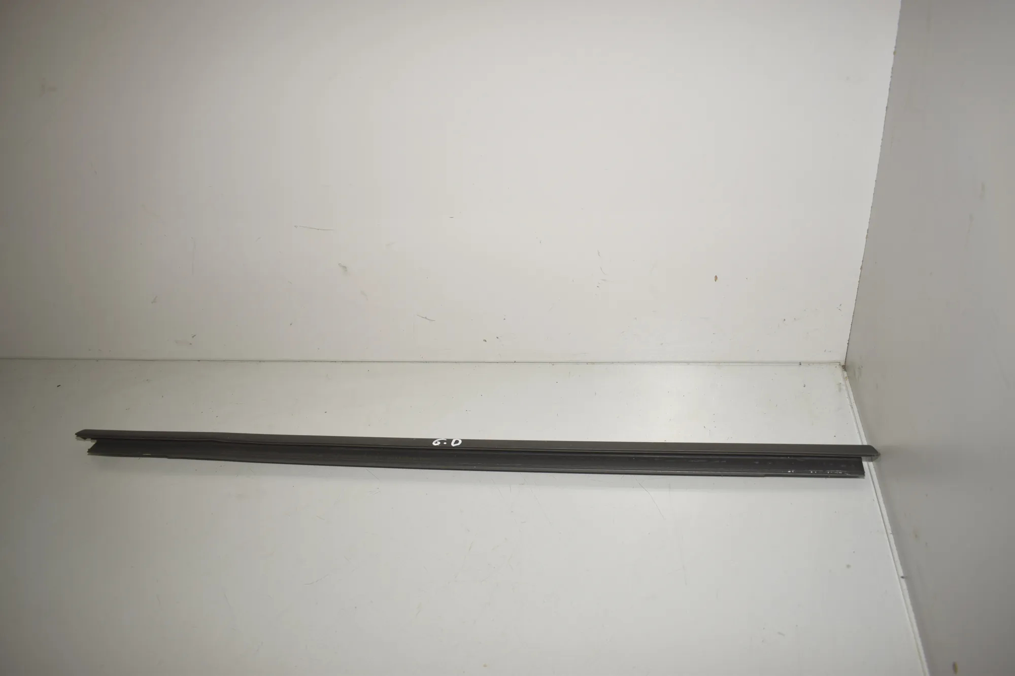 Rear Right Door Window Strip – OEM 8496336 · BMW 2 Active Tourer (U06) (2021 - -) 218d 2022 – 2