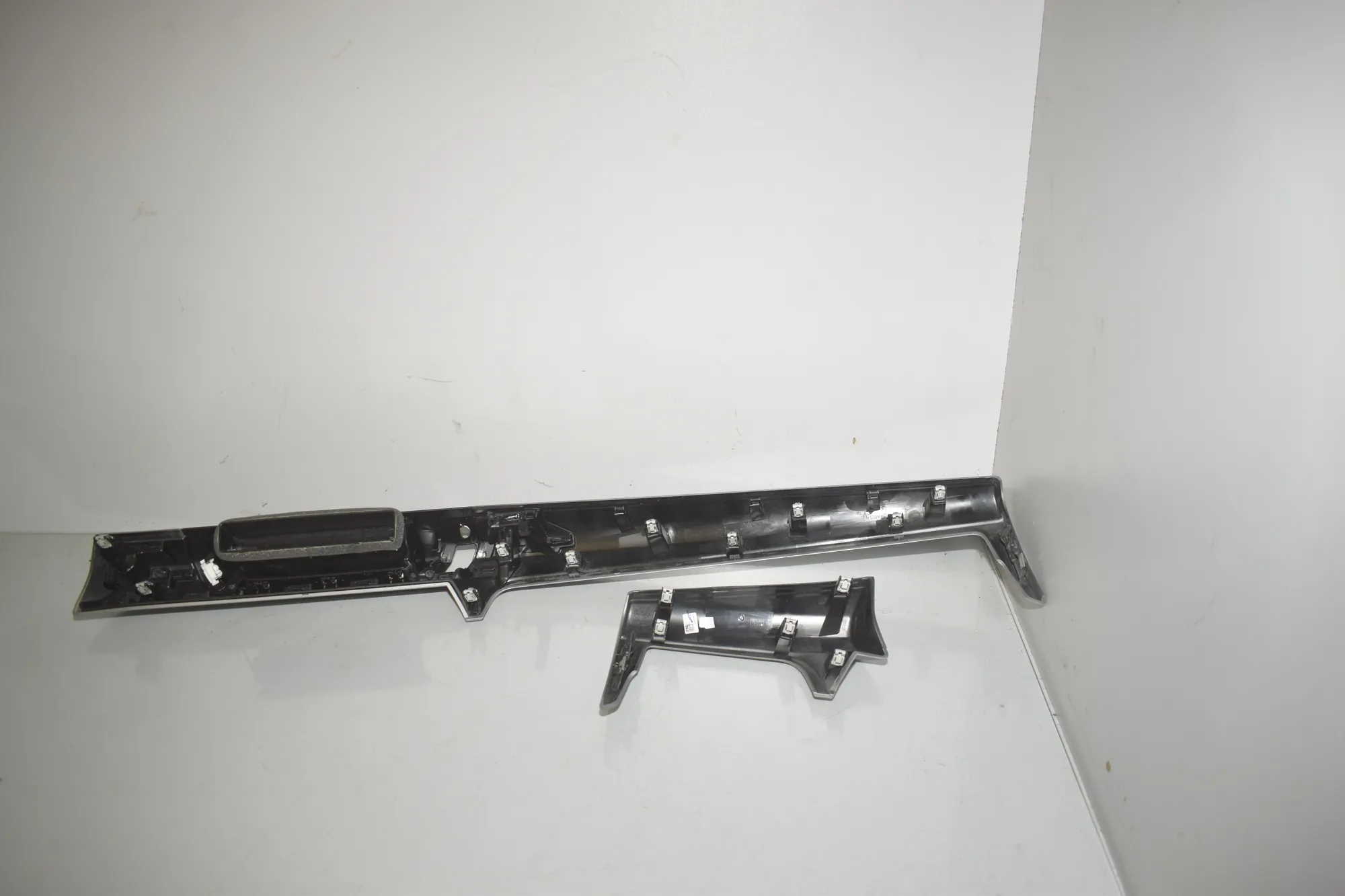 Interior Trim Strips Kit – OEM 9496115 · BMW 2 Active Tourer (U06) (2021 - -) 218d 2022 – 4