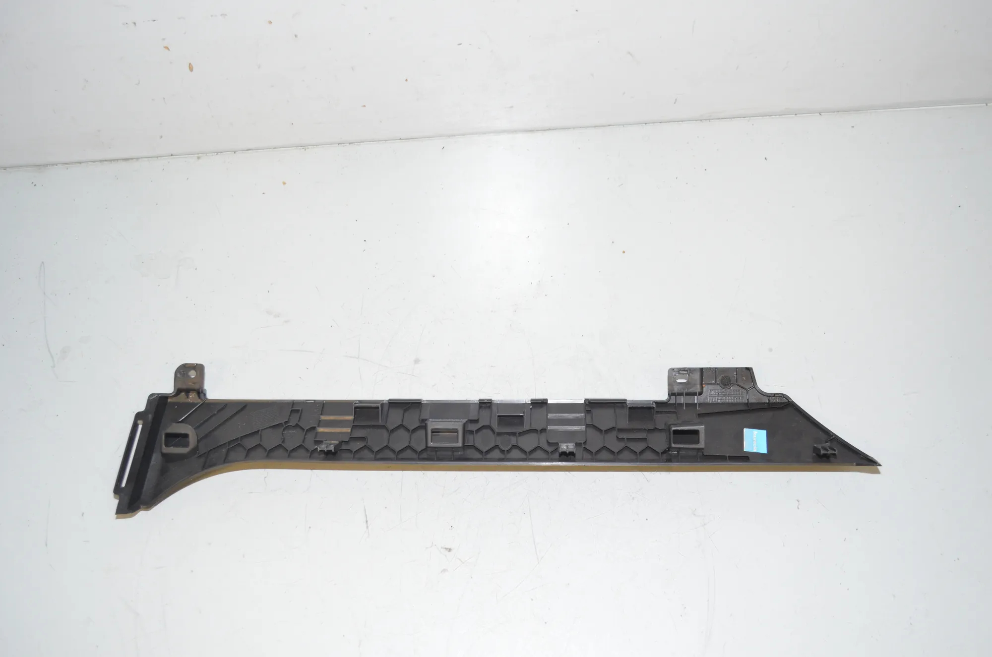 Other Body Parts – OEM 9891097 · BMW 2 Active Tourer (U06) (2021 - -) 218d 2022 – 3