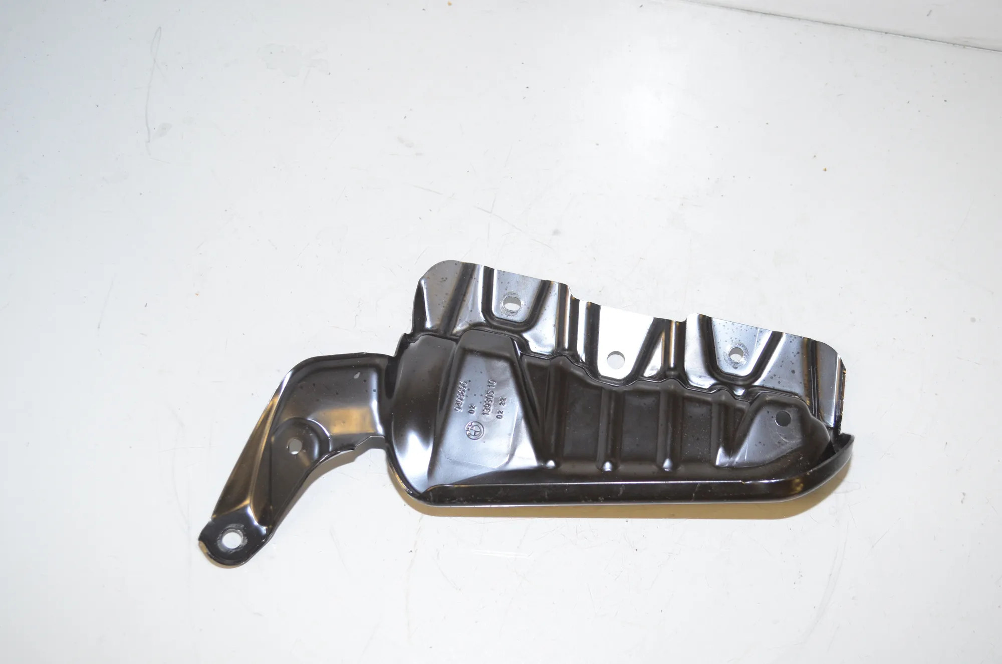 Bracket – OEM 9493896 · BMW 2 Active Tourer (U06) (2021 - -) 218d 2022 – 4