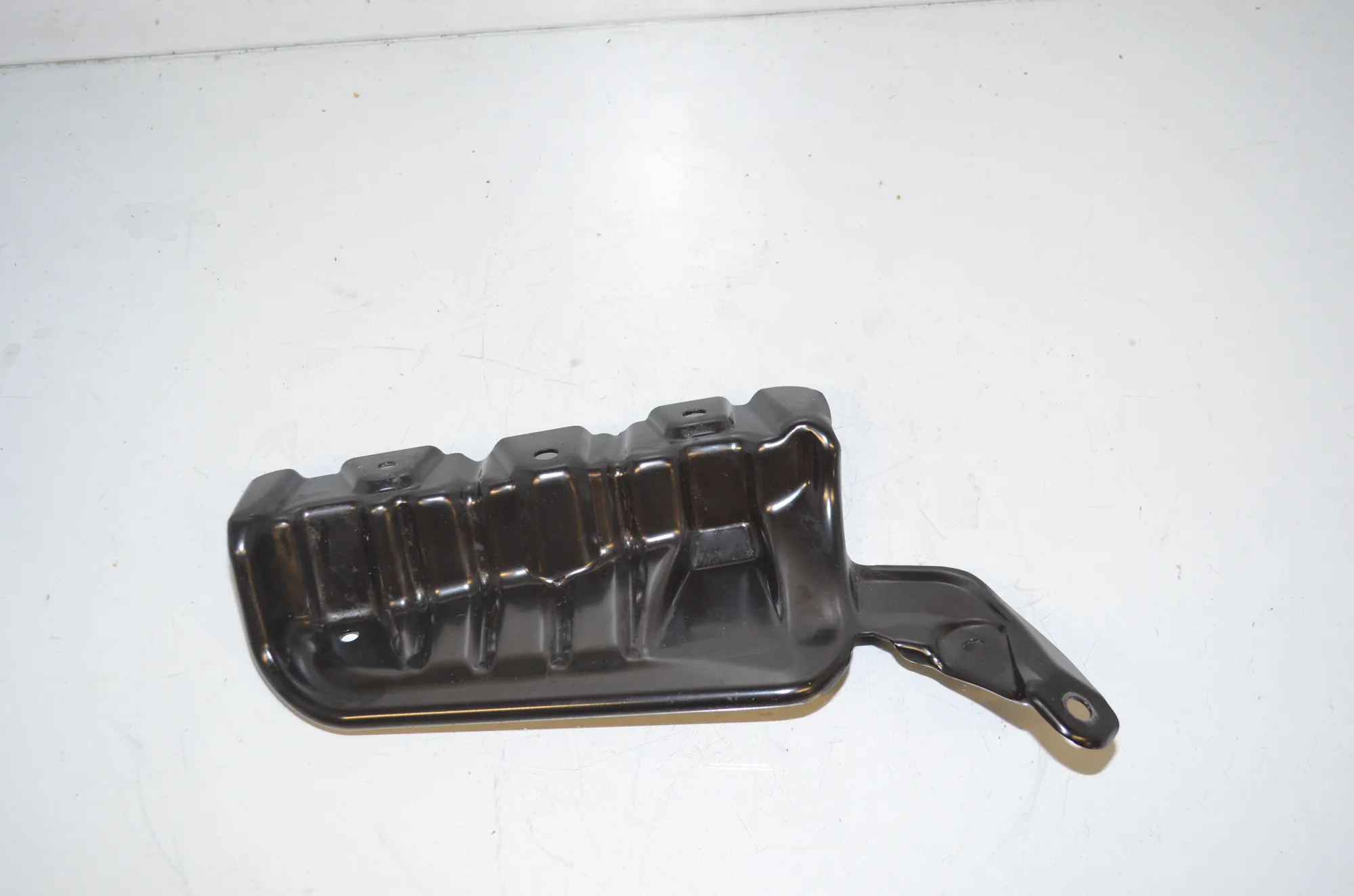 Bracket – OEM 9493896 · BMW 2 Active Tourer (U06) (2021 - -) 218d 2022 – 2