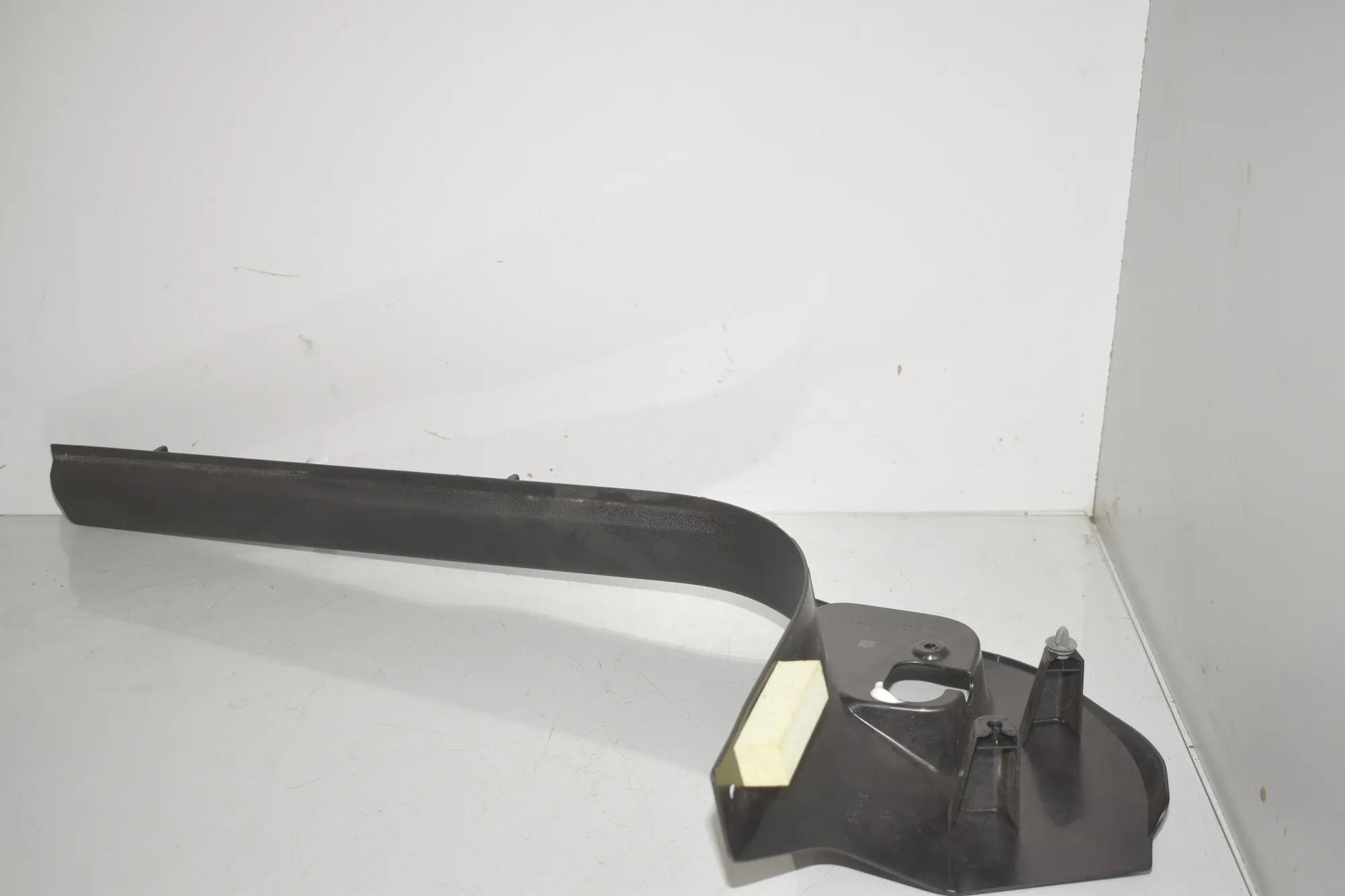 Front Left Sill Trim – OEM 7952145 · BMW 2 Active Tourer (U06) (2021 - -) 218d 2022 – 3