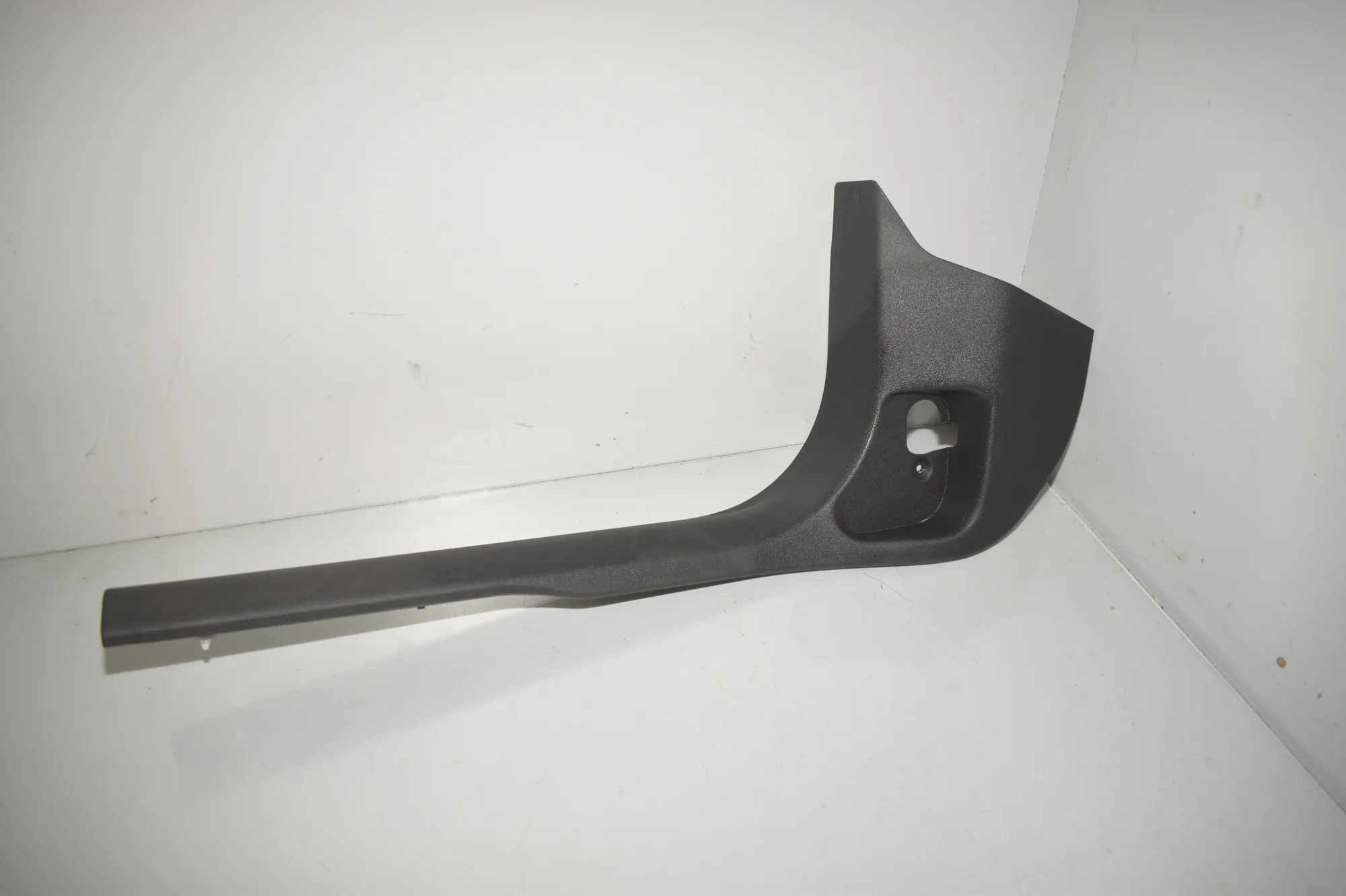 Front Left Sill Trim – OEM 7952145 · BMW 2 Active Tourer (U06) (2021 - -) 218d 2022 – 2