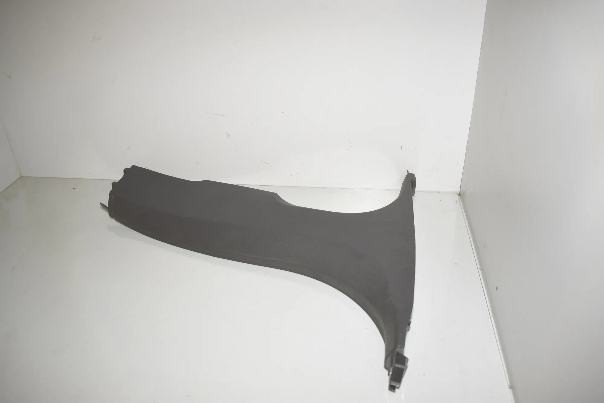 Right Side B Pillar Trim – OEM 7952094 · BMW 2 Active Tourer (U06) (2021 - -) 218d 2022 – 2