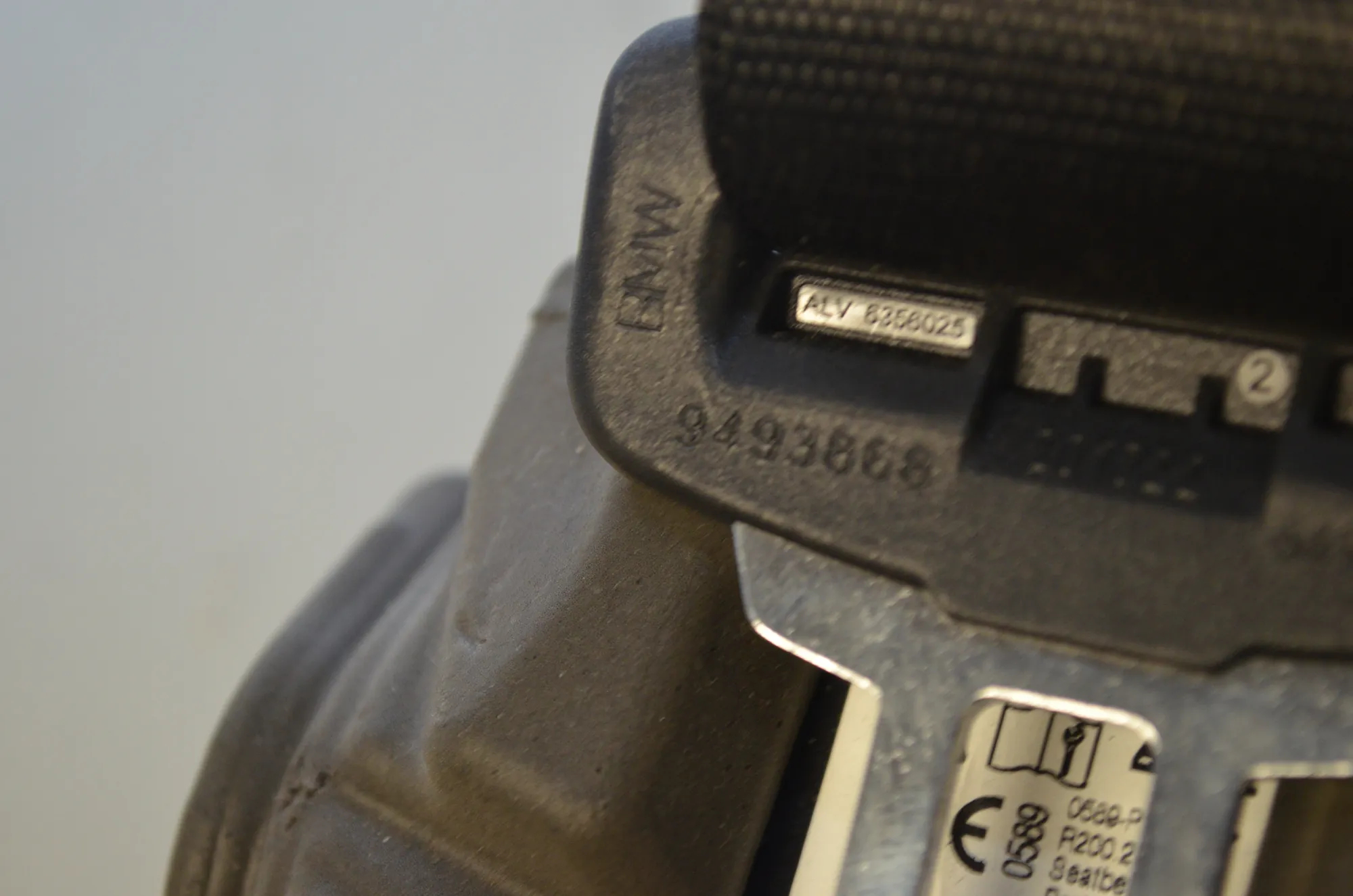 Rear Right Seatbelt – OEM 9493868 · BMW 2 Active Tourer (U06) (2021 - -) 218d 2022 – 4