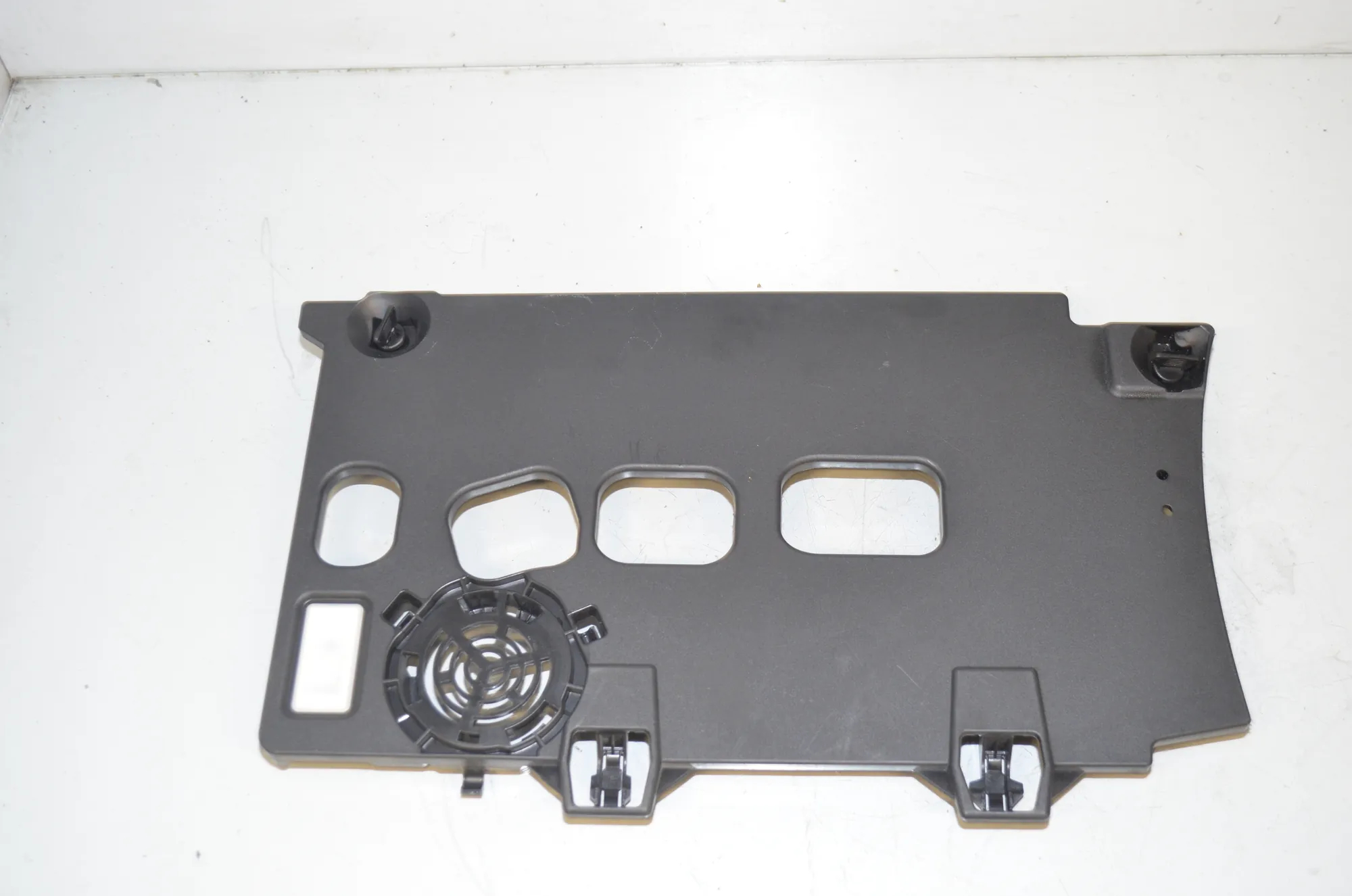 Dashboard Lower Trim – OEM 9496544 · BMW 2 Active Tourer (U06) (2021 - -) 218d 2022