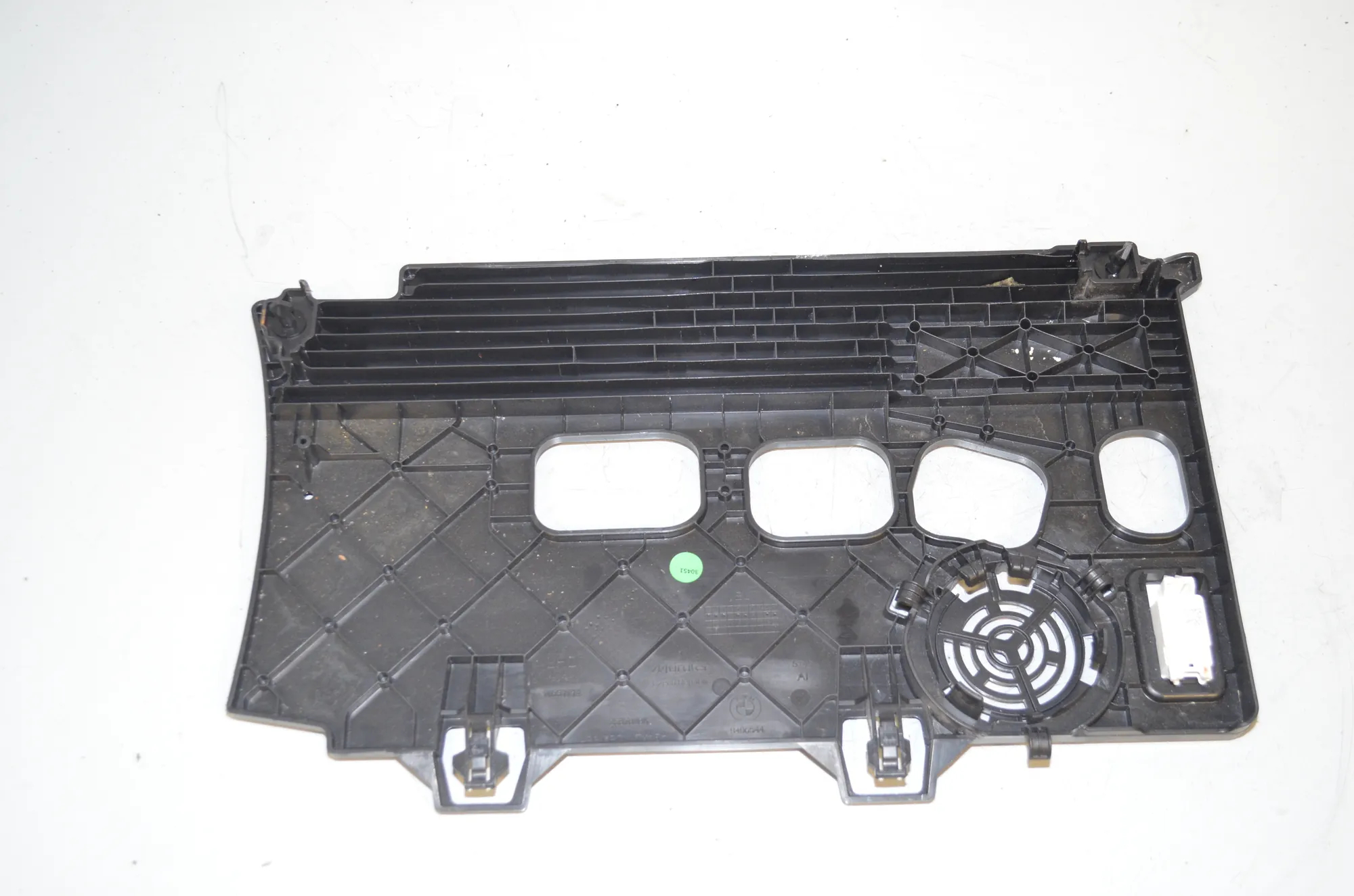 Dashboard Lower Trim – OEM 9496544 · BMW 2 Active Tourer (U06) (2021 - -) 218d 2022 – 3