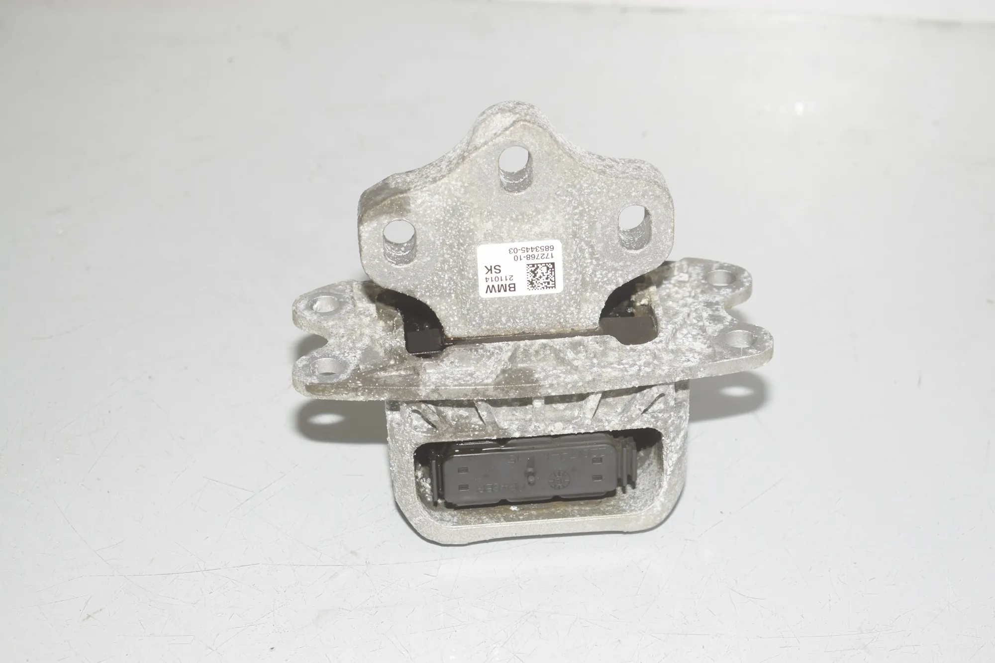 Left Side Engine Mount – OEM 6853445 · BMW 2 Active Tourer (F45) 216 d 2014