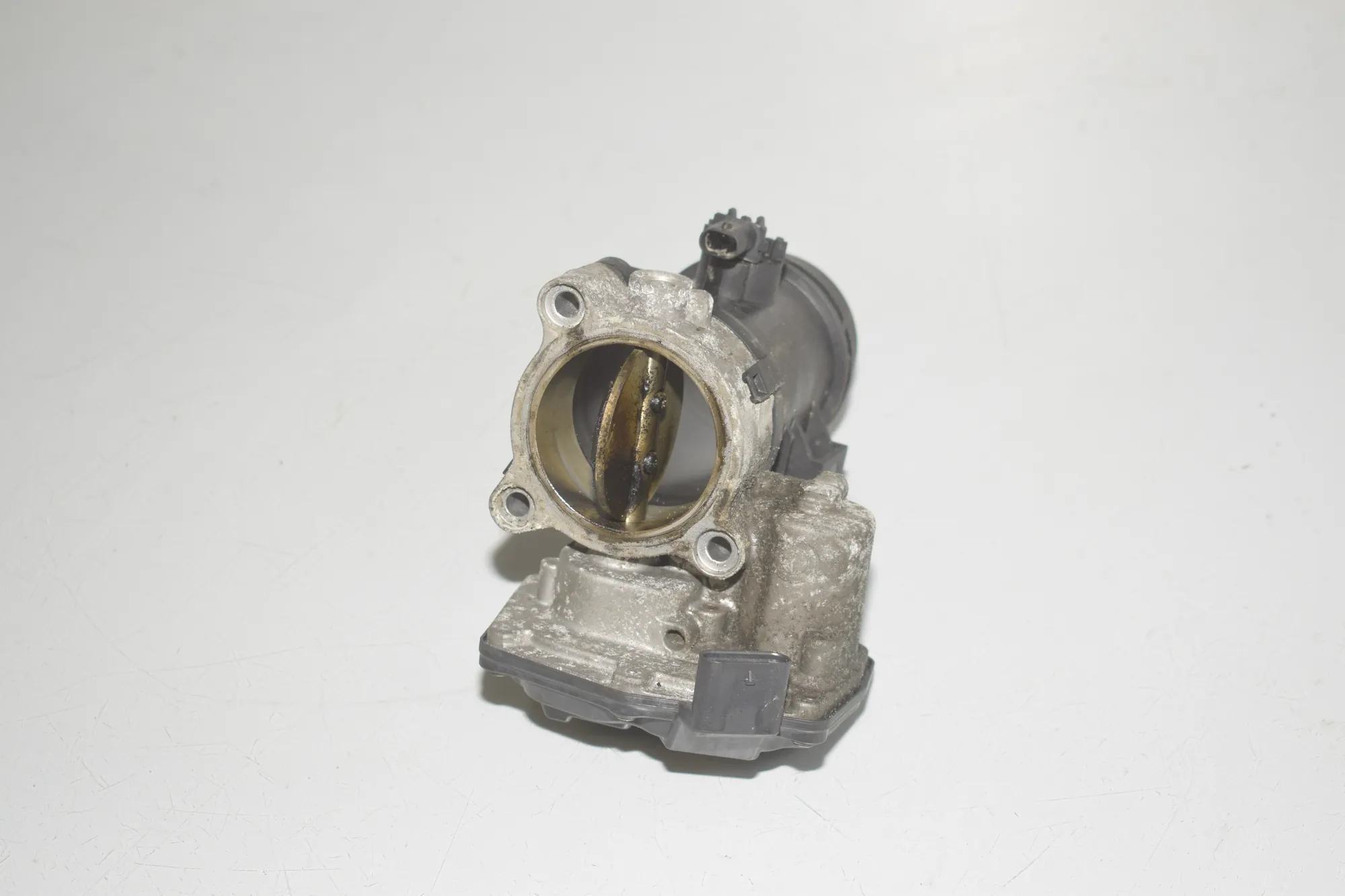 Throttle Body – OEM 7810752 · BMW 3 Touring (F31) 330 d 2013 – 2