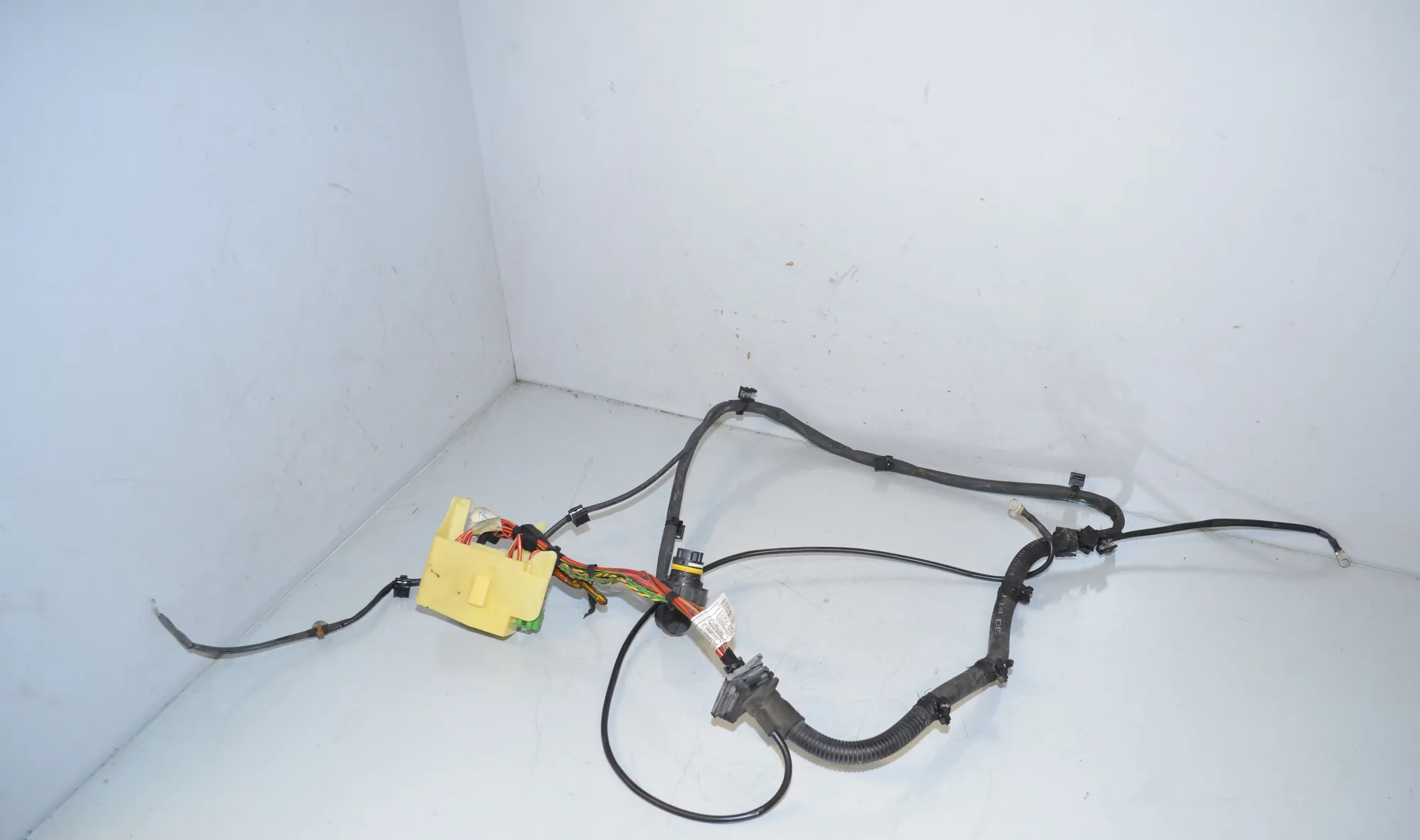 Engine Cable Harness – OEM 8510284 · BMW 3 Touring (F31) 330 d 2013