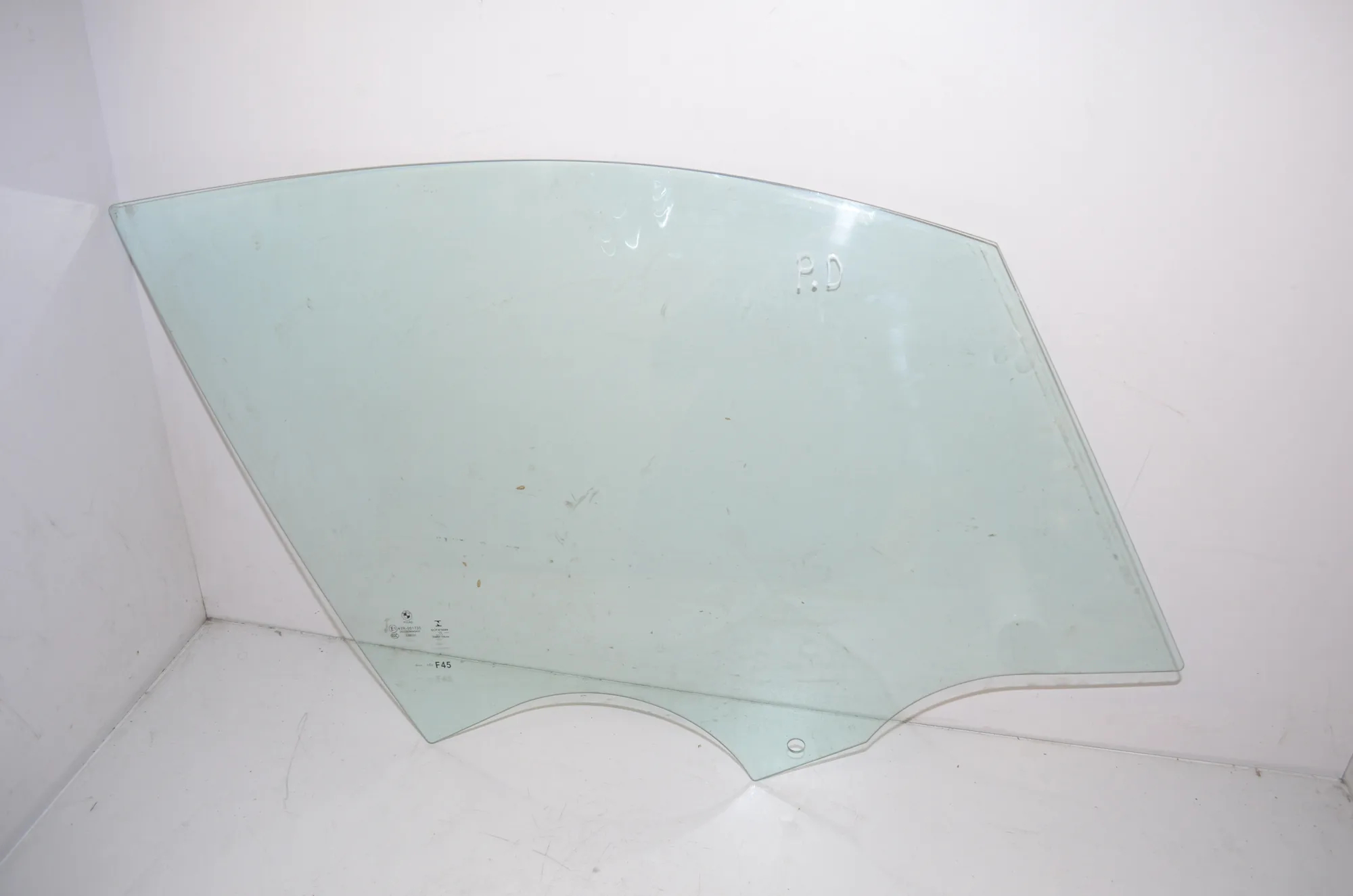 Front Right Door Window – OEM 7296392 · BMW 2 Active Tourer (F45) 218 i 2016 – 2