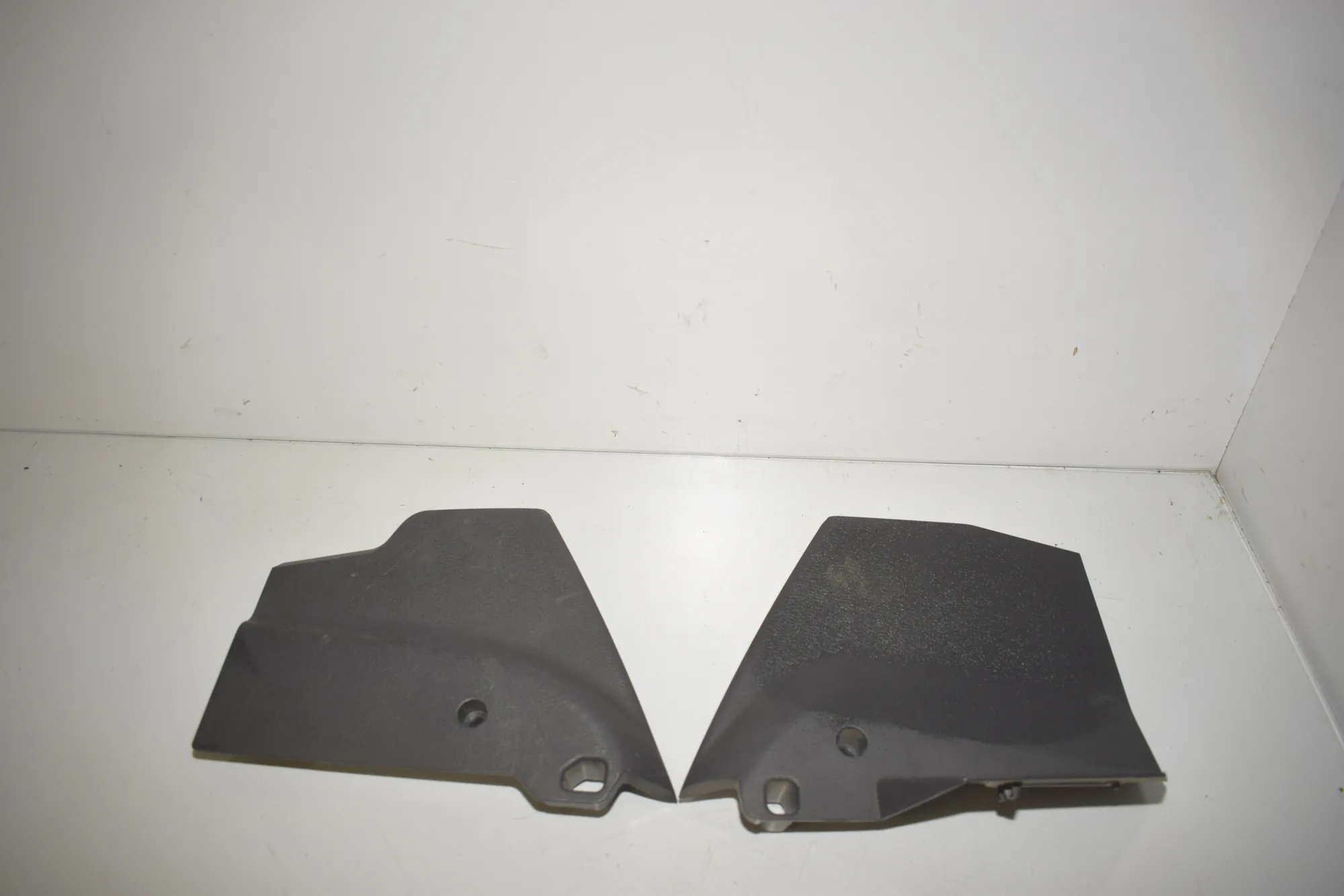 Center Console Trim – OEM 9263362 · BMW 2 Active Tourer (F45) 218 i 2016 – 2