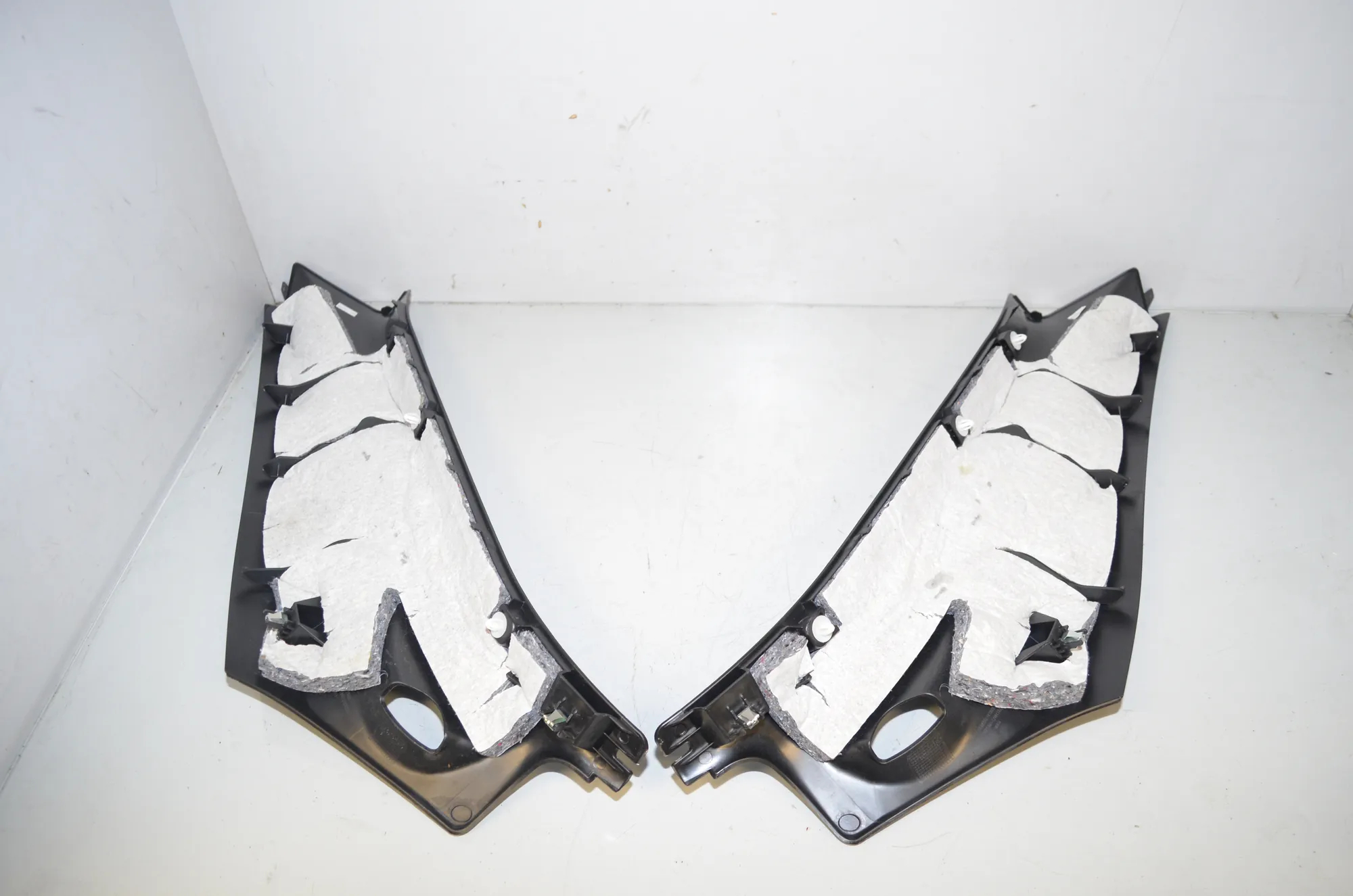 Other Trim Parts – OEM 7388703 · BMW 2 Active Tourer (F45) 218 i 2016 – 4