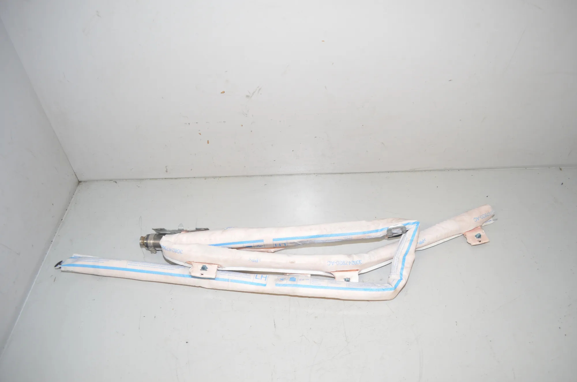 Left Side Roof Safety Curtain SRS – OEM 7301295 · BMW 2 Active Tourer (F45) 218 i 2016 – 4