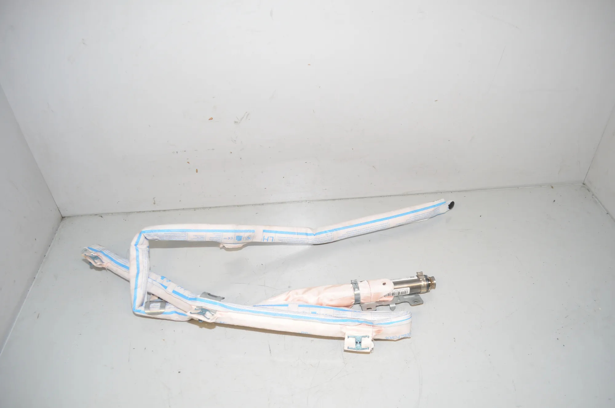 Left Side Roof Safety Curtain SRS – OEM 7301295 · BMW 2 Active Tourer (F45) 218 i 2016 – 3