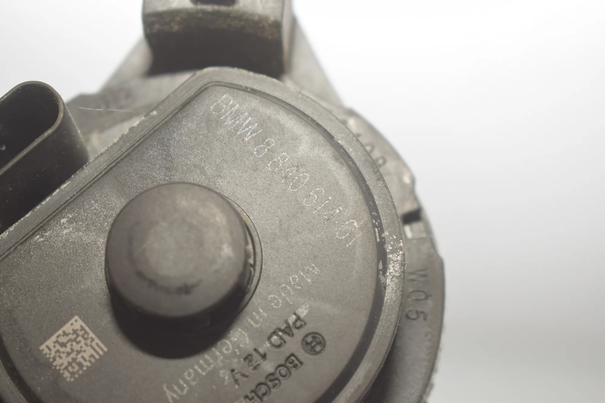 Auxiliary Water Pump – OEM 8840614 · BMW i4 (G26) (2022 - -) eDrive35 2023 – 5