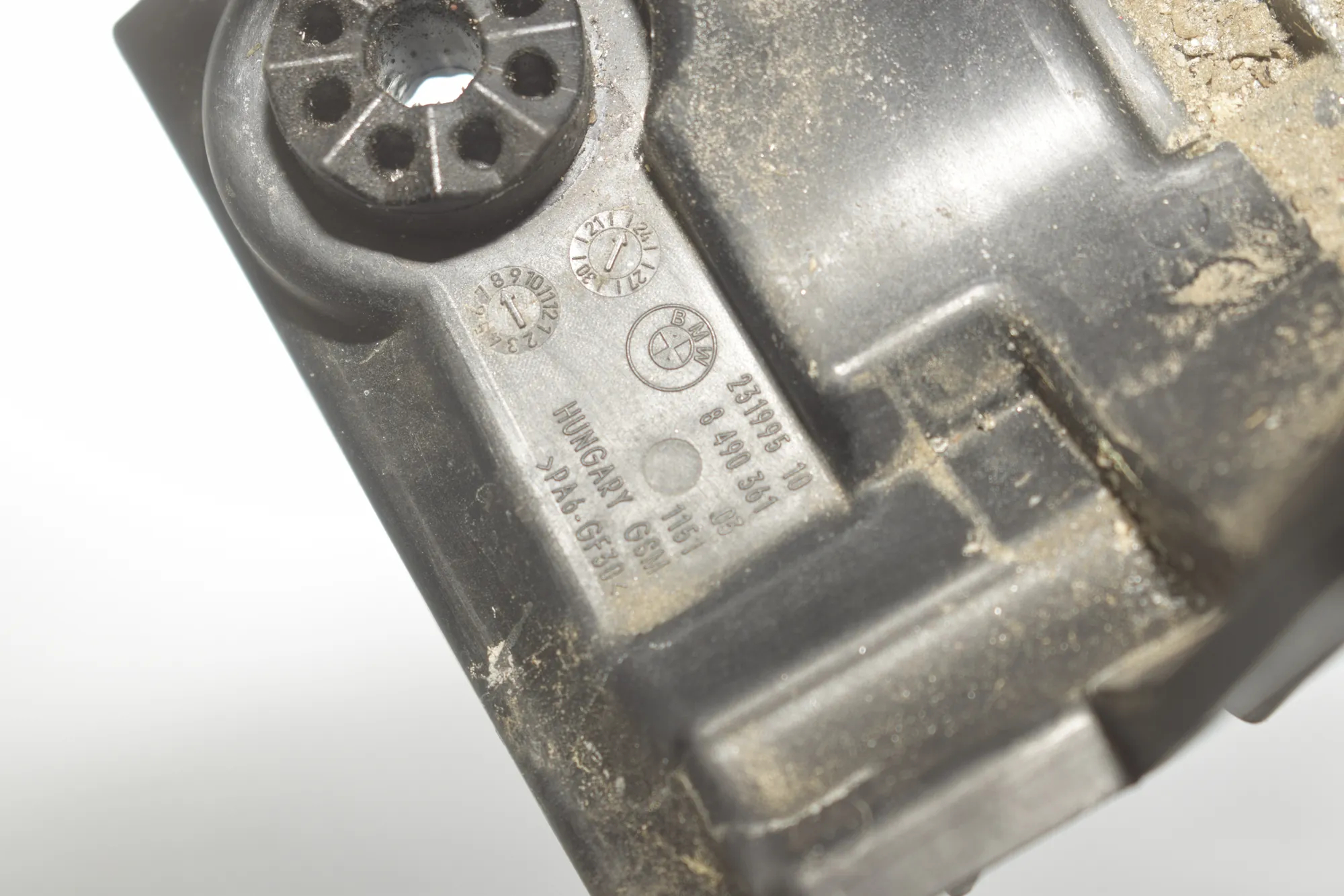 Bracket – OEM 8490361 · BMW i4 (G26) (2022 - -) eDrive35 2023 – 4
