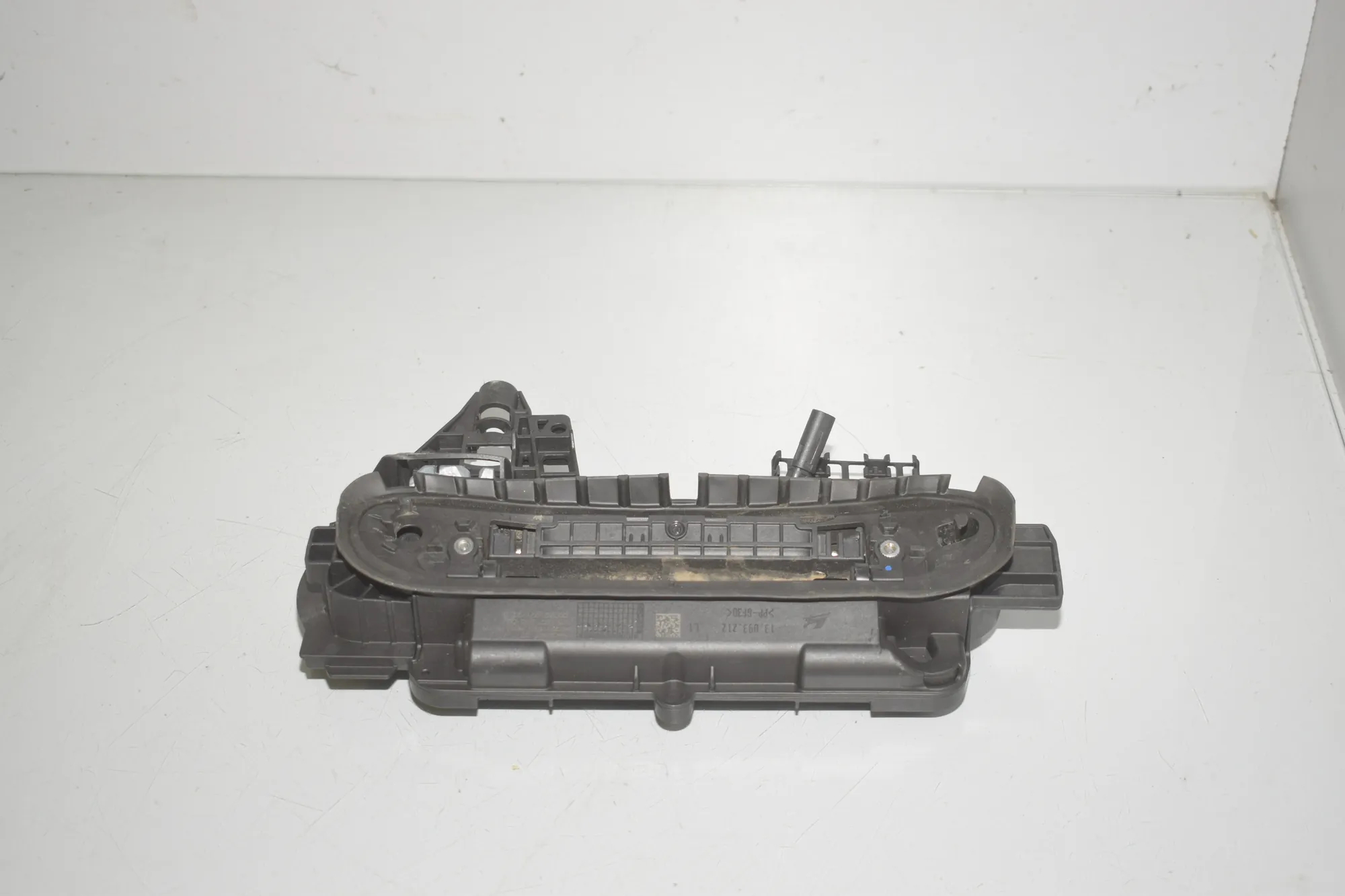 Rear Right Door Interior Handle Frame – OEM 5A0C767 · BMW i4 (G26) (2022 - -) eDrive35 2023